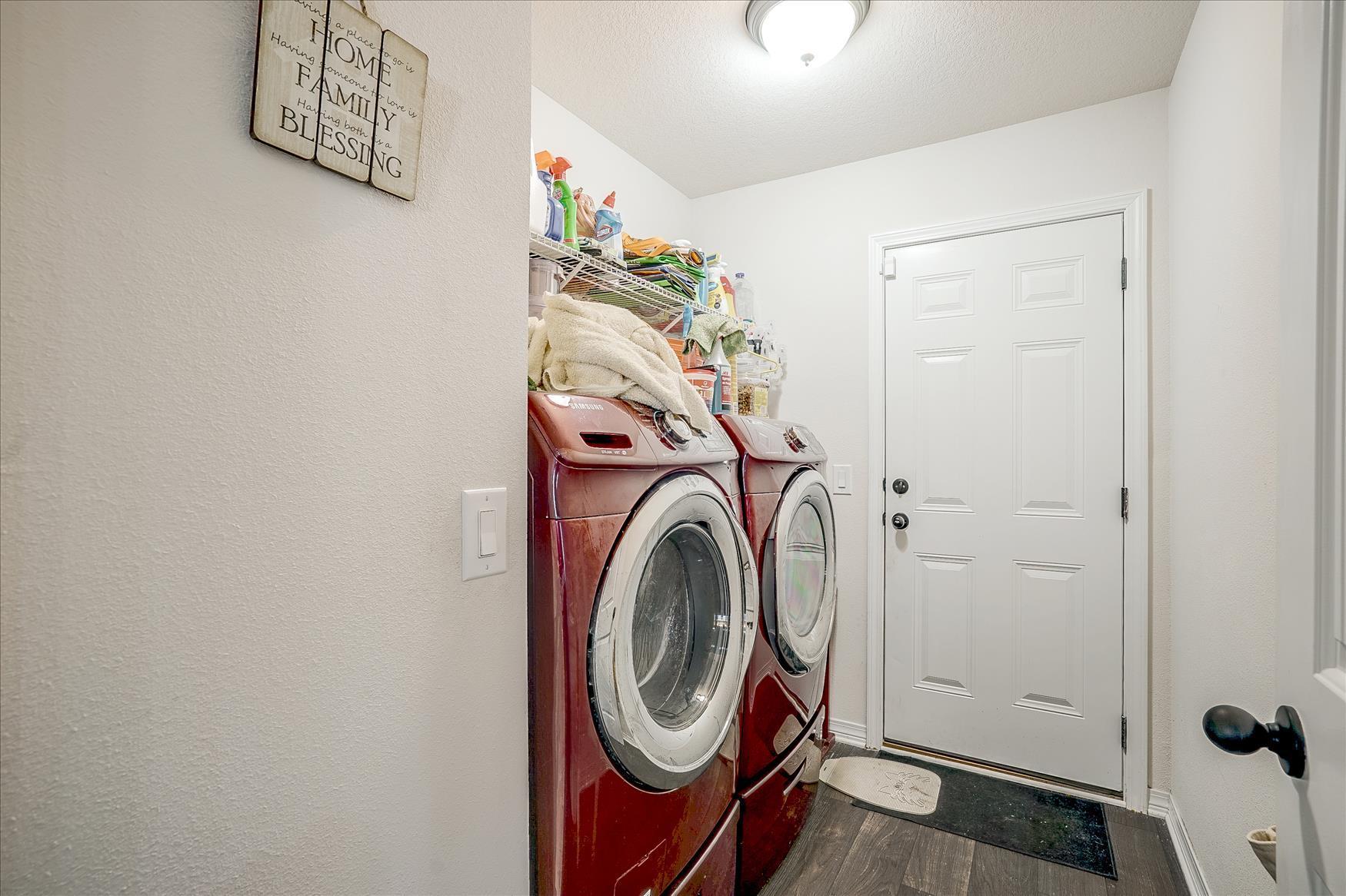 NAVARRE S/D 2ND ADDN - Residential