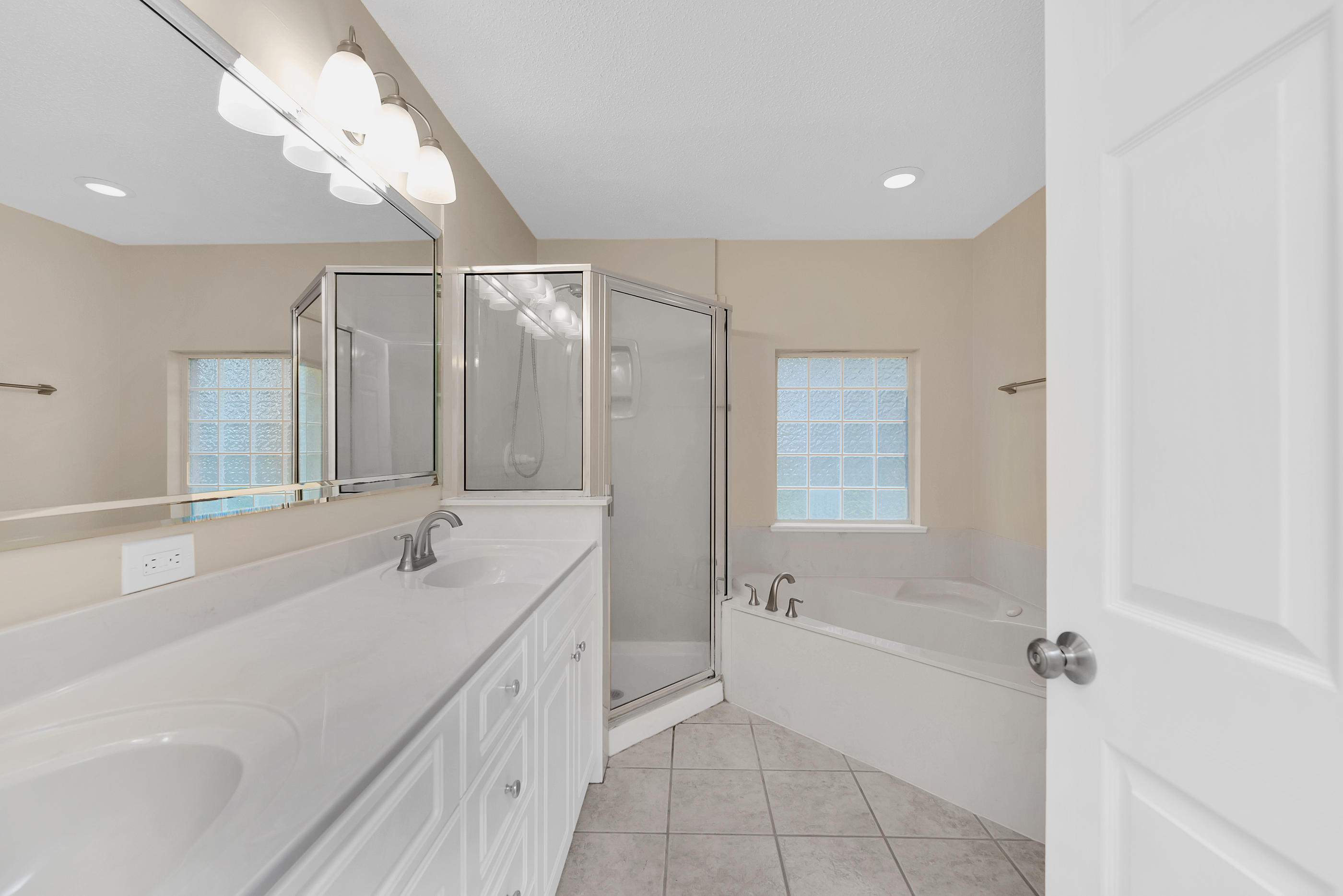 INDIAN LAKE PH 3 - Residential