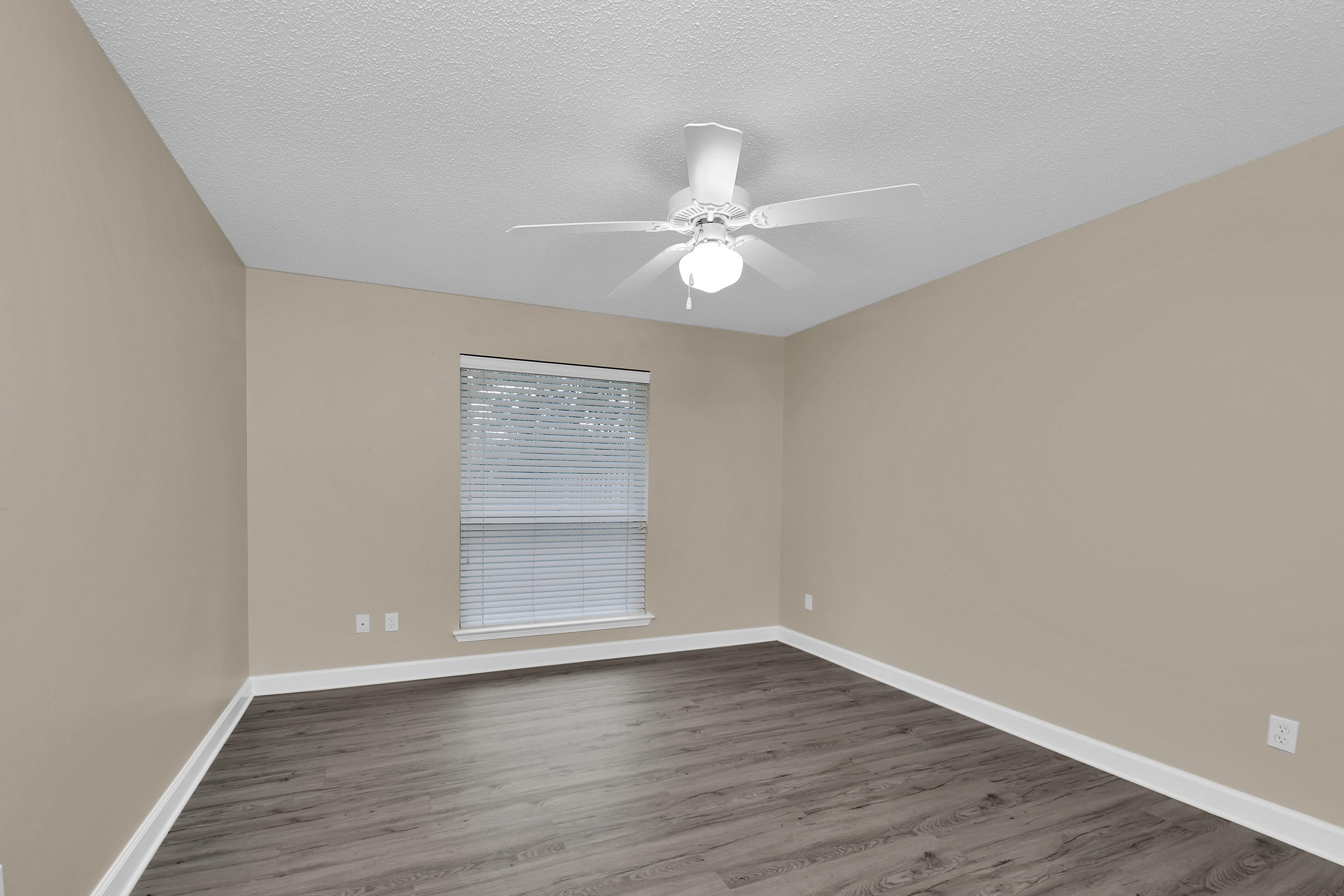 INDIAN LAKE PH 3 - Residential