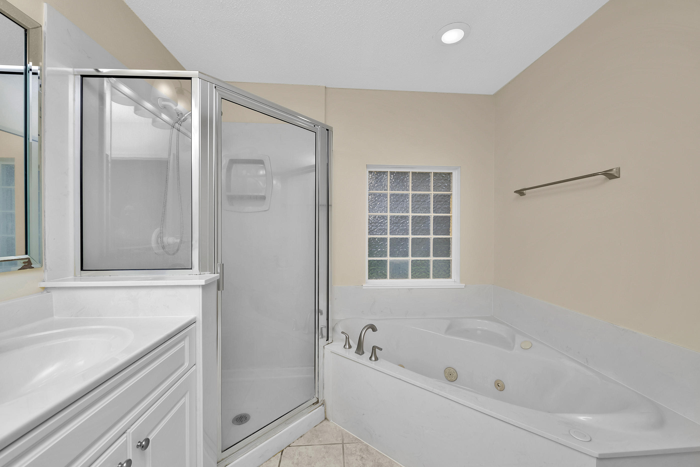 INDIAN LAKE PH 3 - Residential