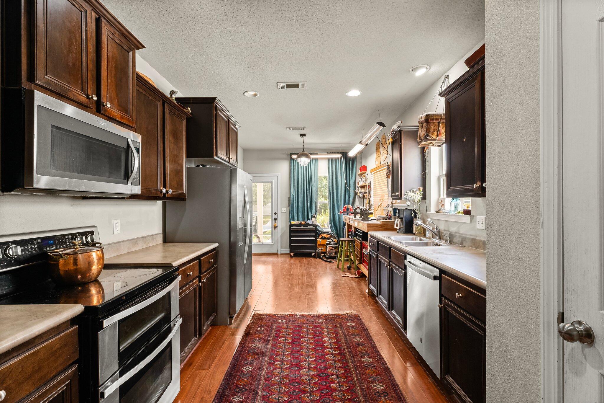 HAMMOCK BAY - Residential