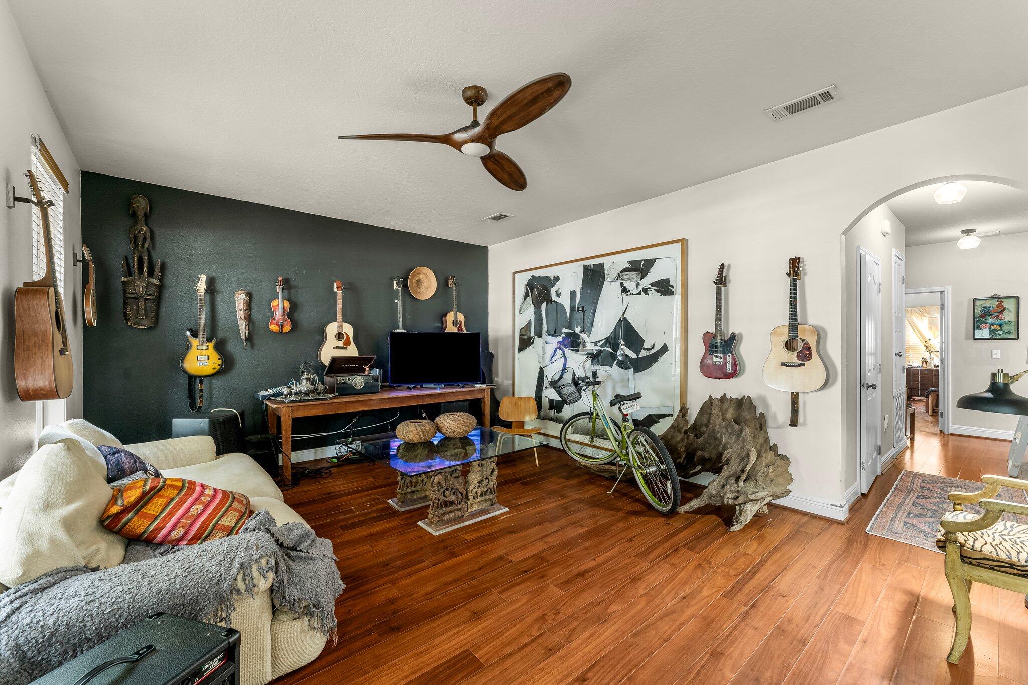 HAMMOCK BAY - Residential