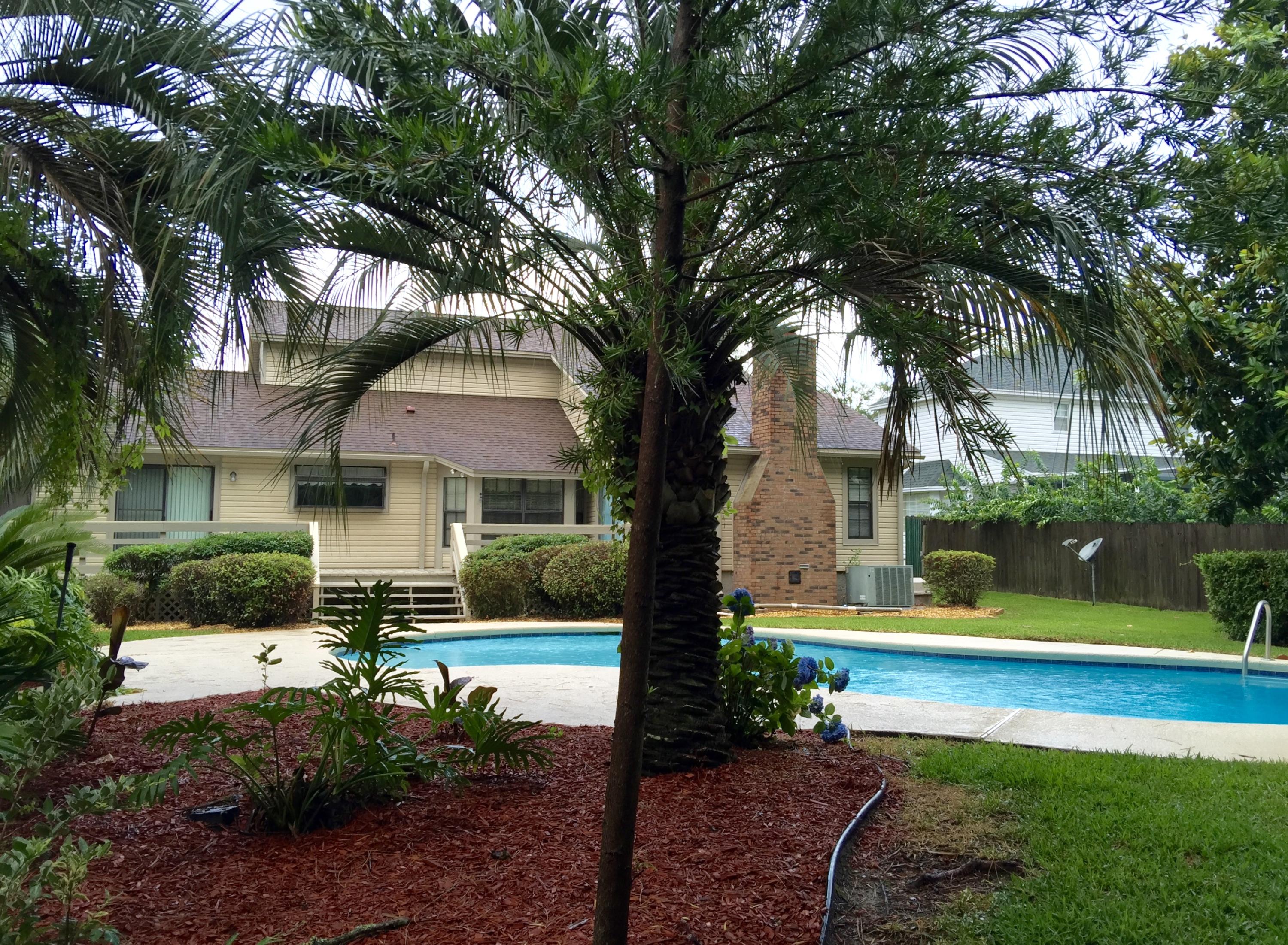 LAKE LORRAINE ESTATES - Residential