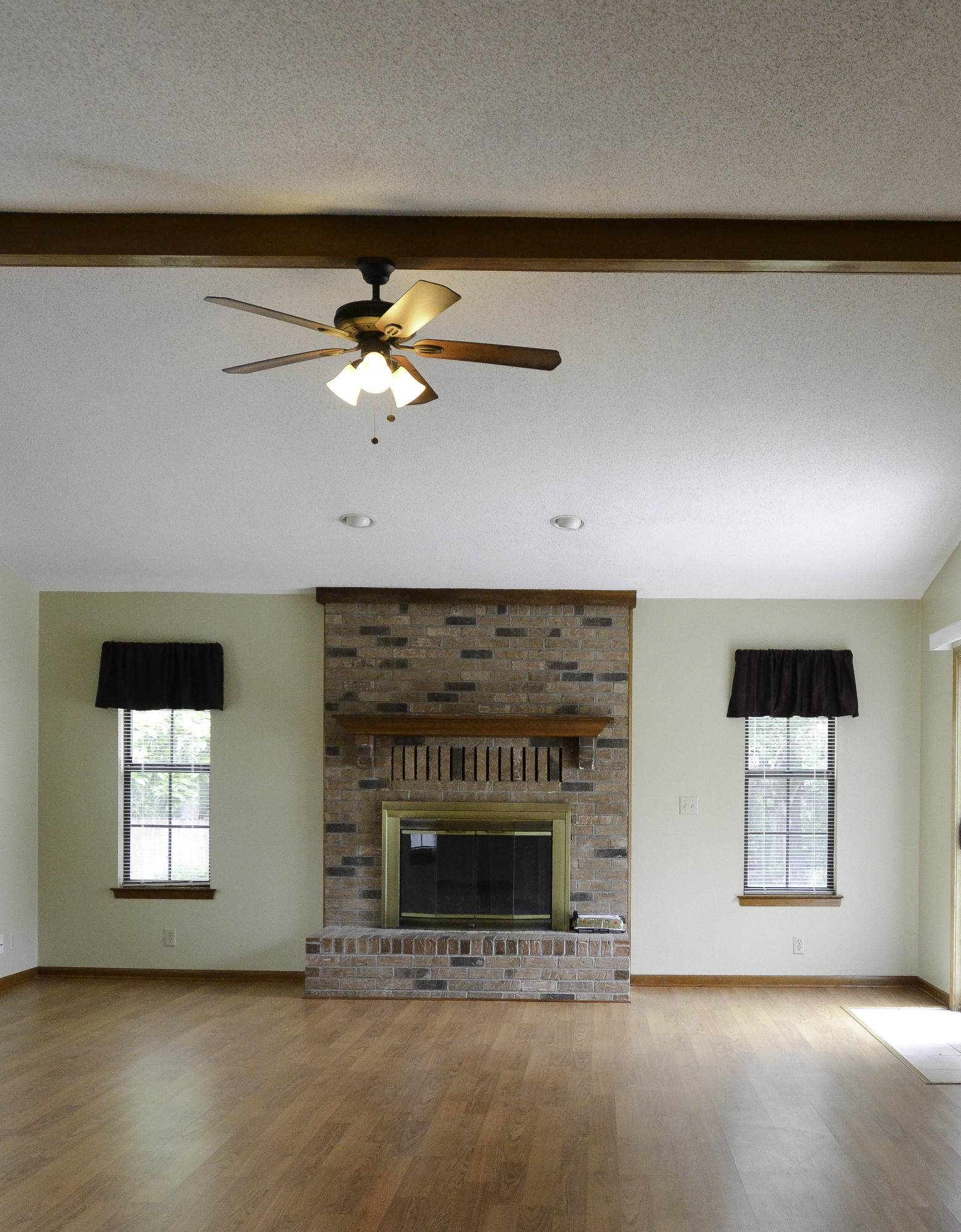 LAKE LORRAINE ESTATES - Residential