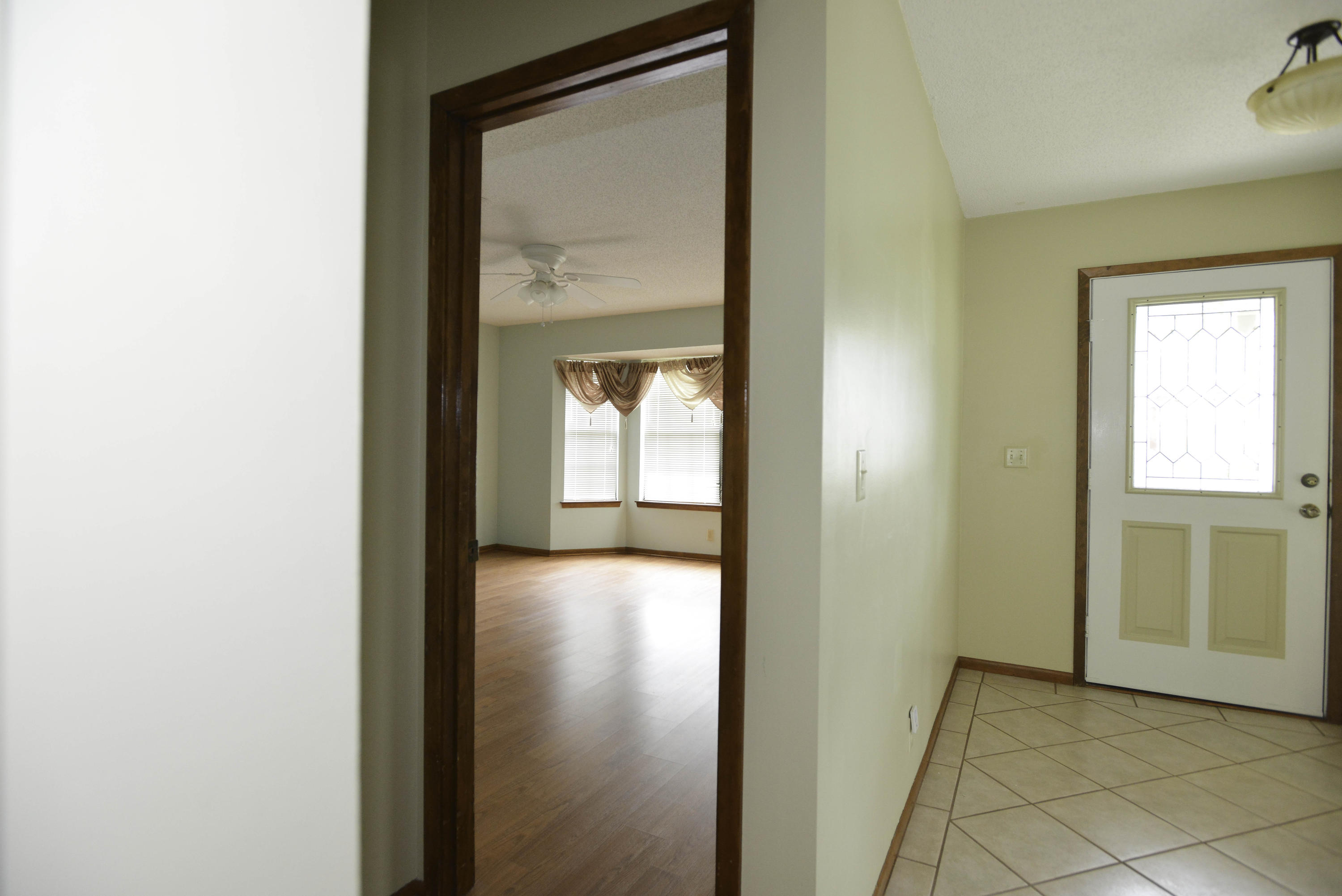 LAKE LORRAINE ESTATES - Residential