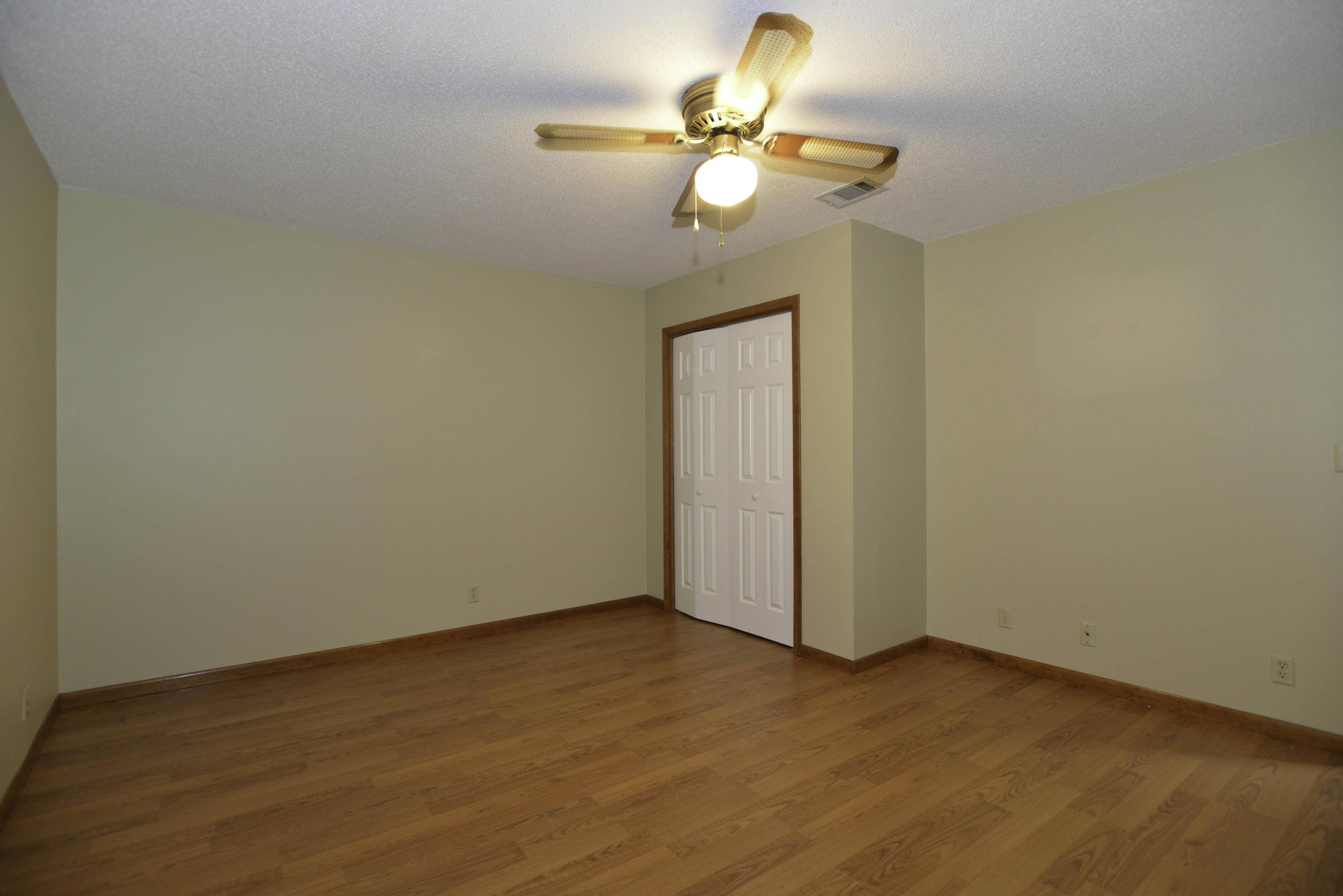 LAKE LORRAINE ESTATES - Residential