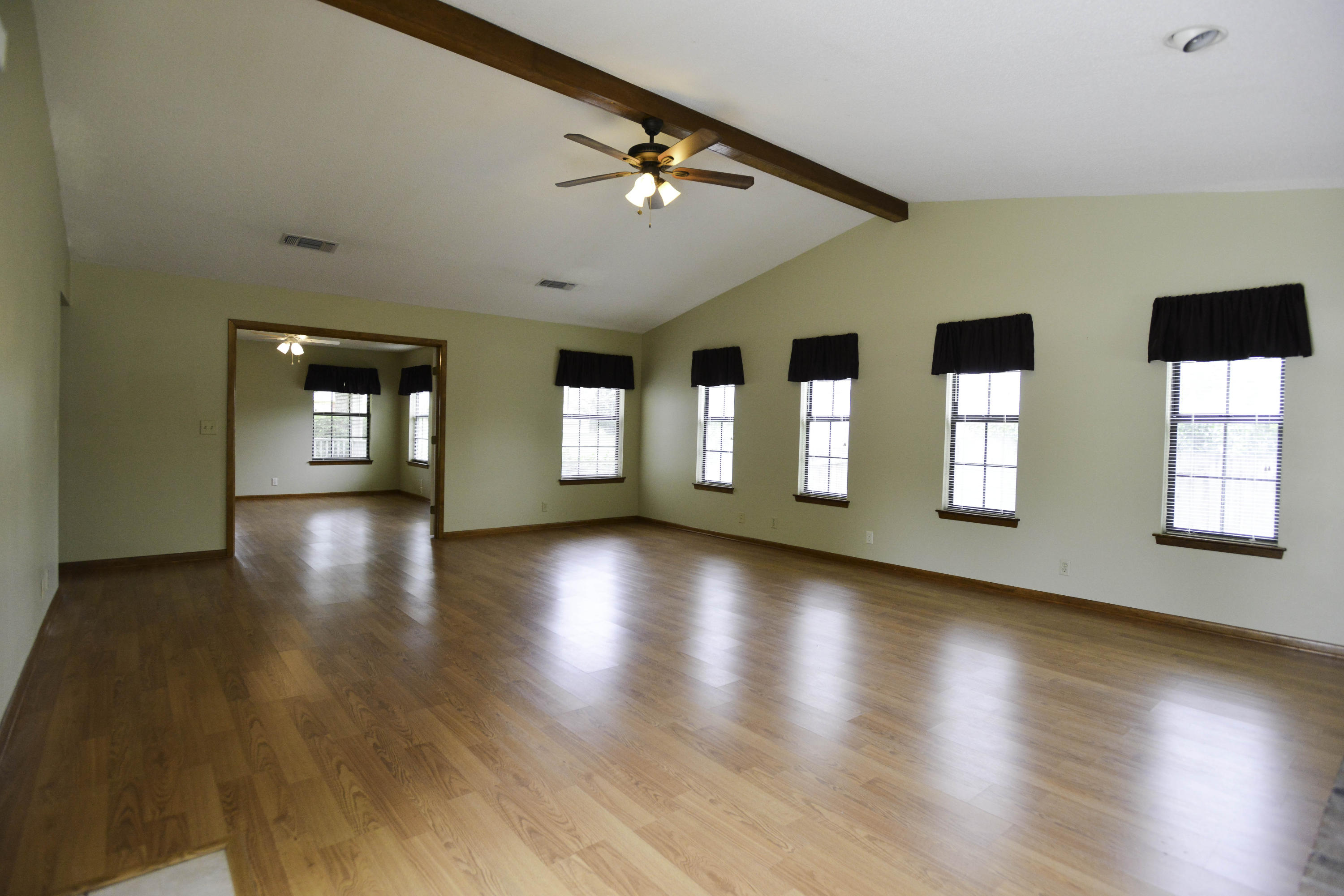 LAKE LORRAINE ESTATES - Residential