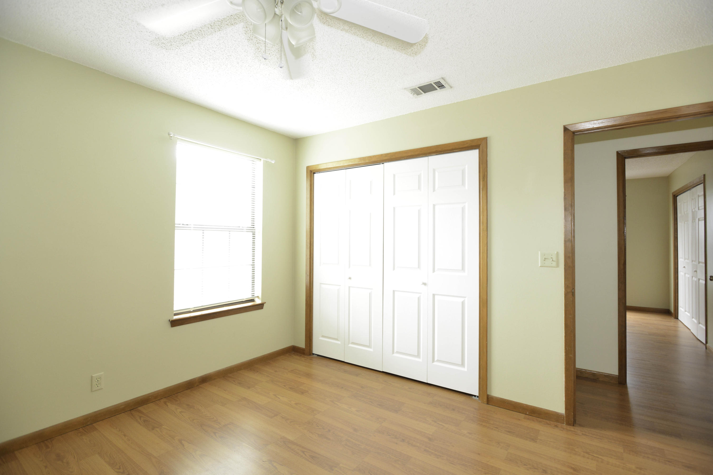 LAKE LORRAINE ESTATES - Residential