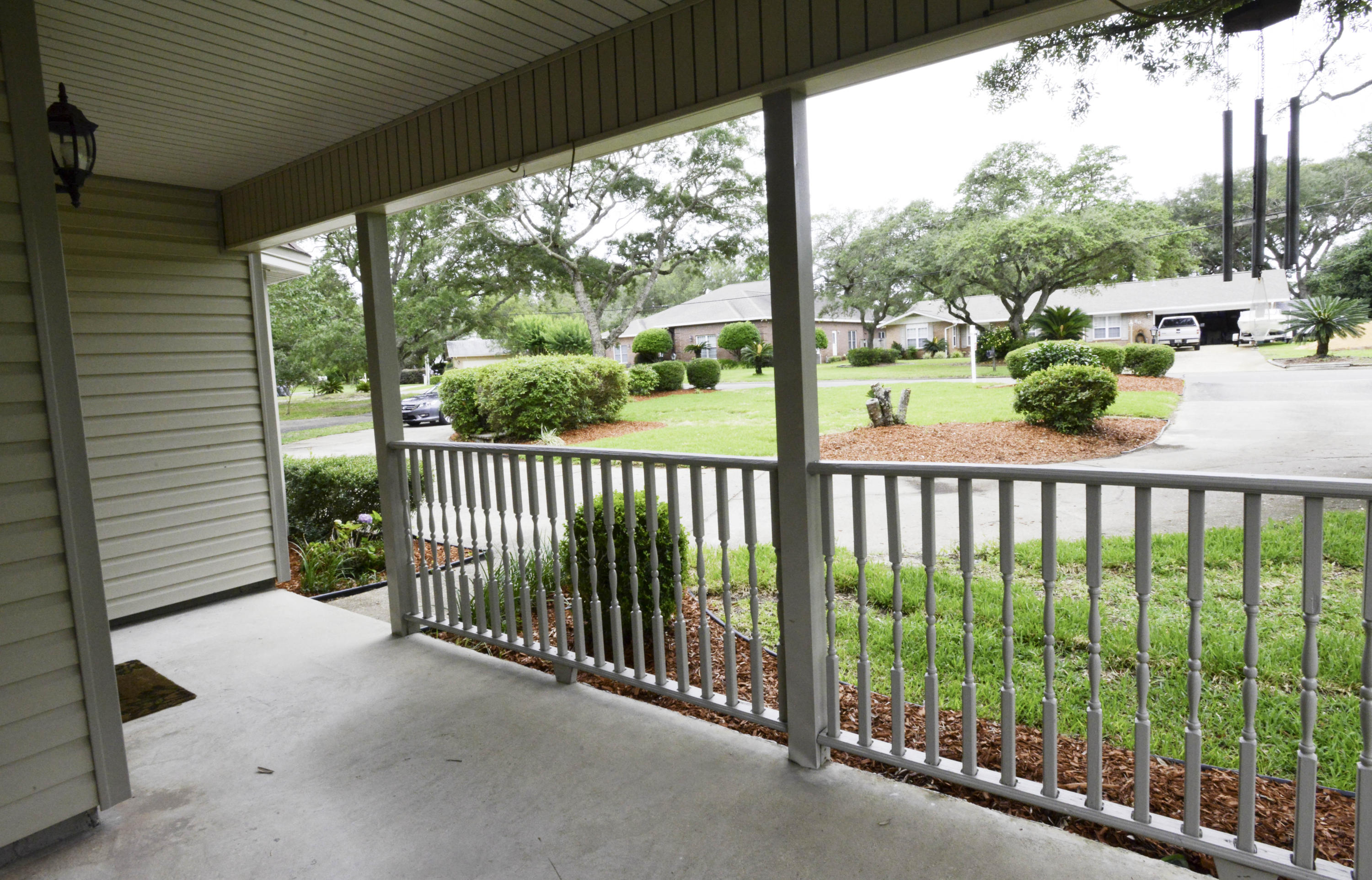 LAKE LORRAINE ESTATES - Residential