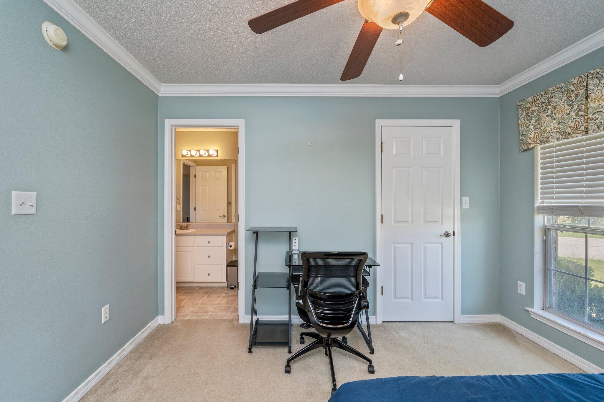 CREETWOODS - Residential