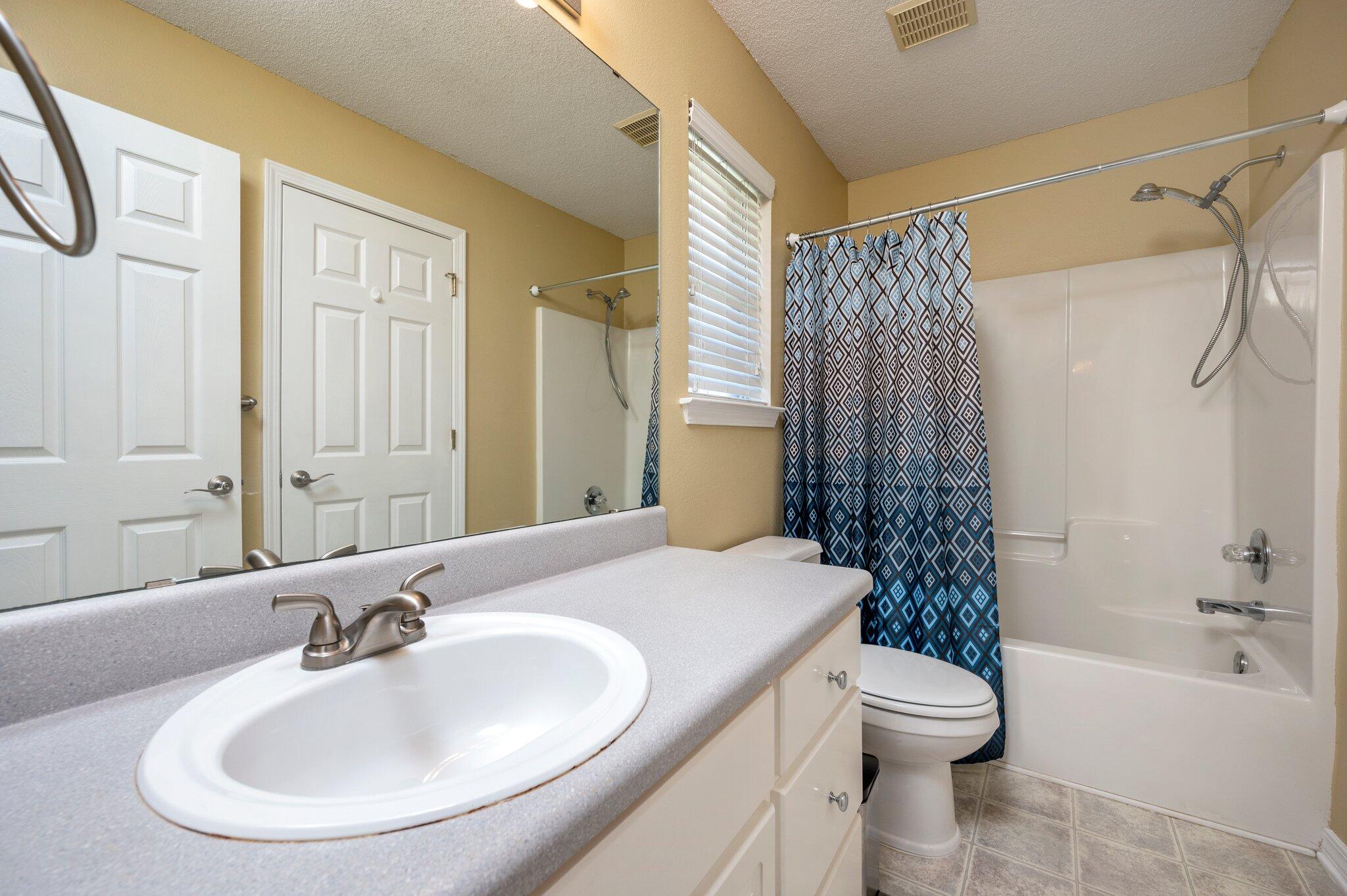 CREETWOODS - Residential