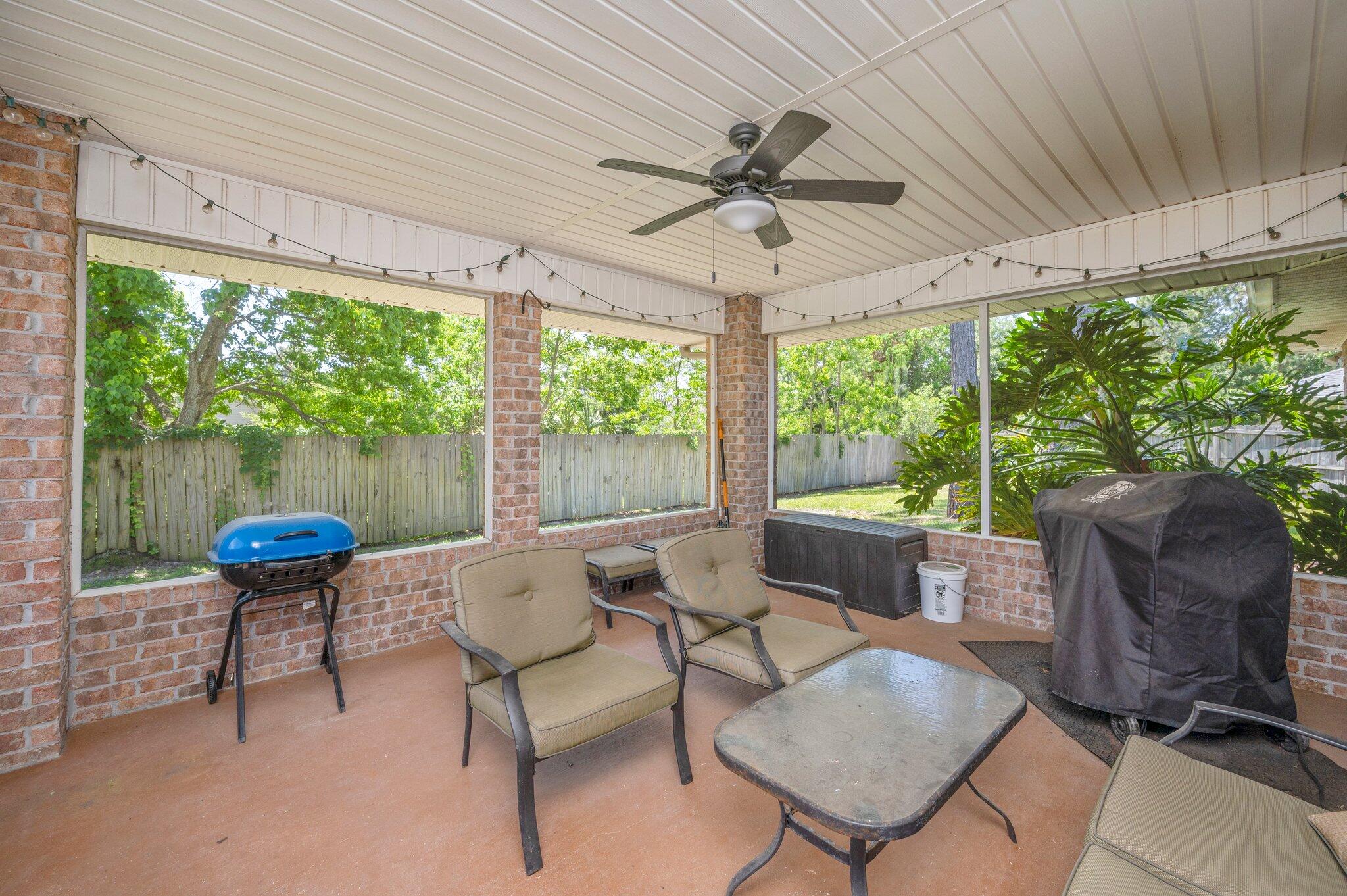 CREETWOODS - Residential