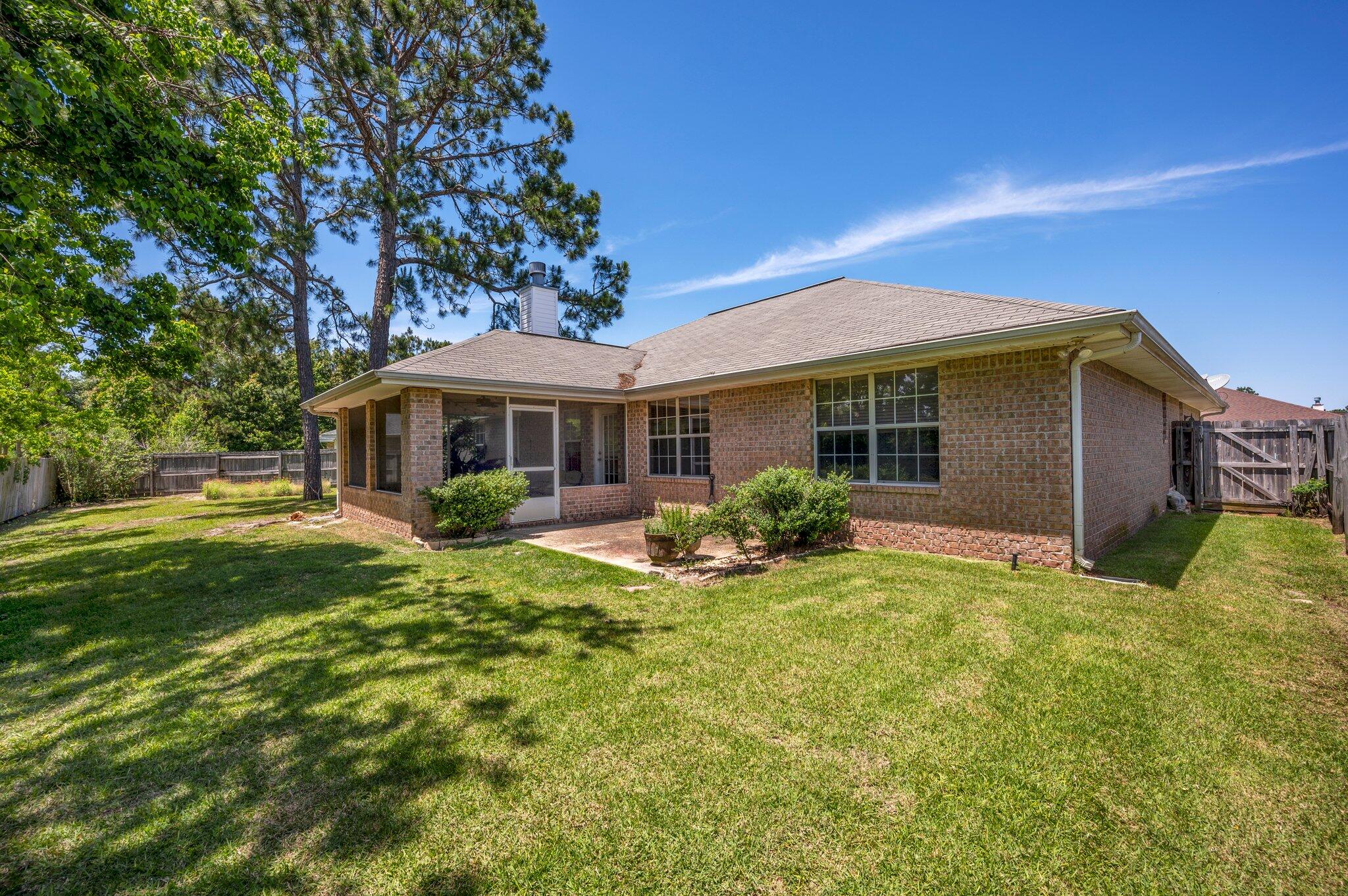 CREETWOODS - Residential