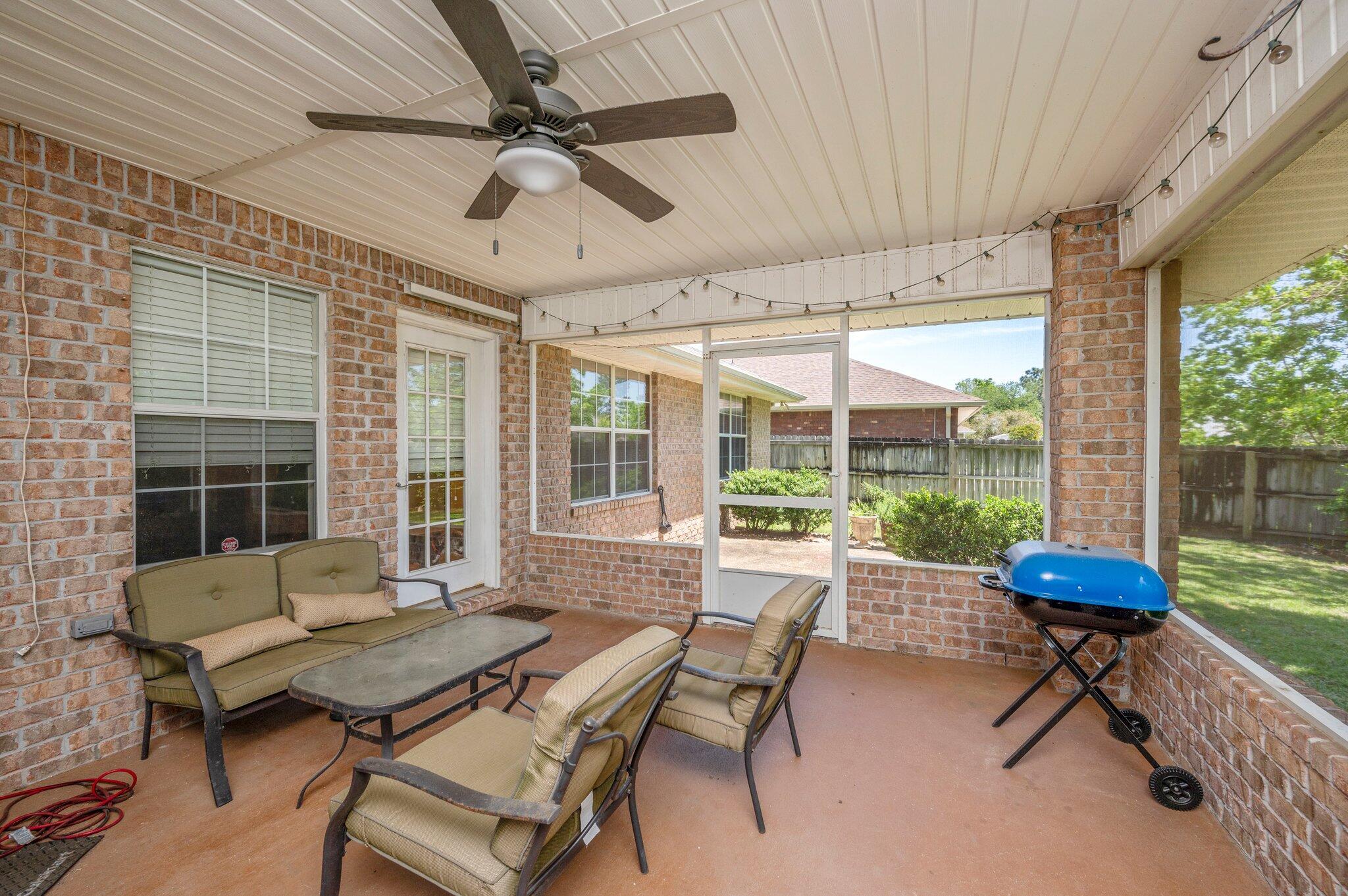 CREETWOODS - Residential