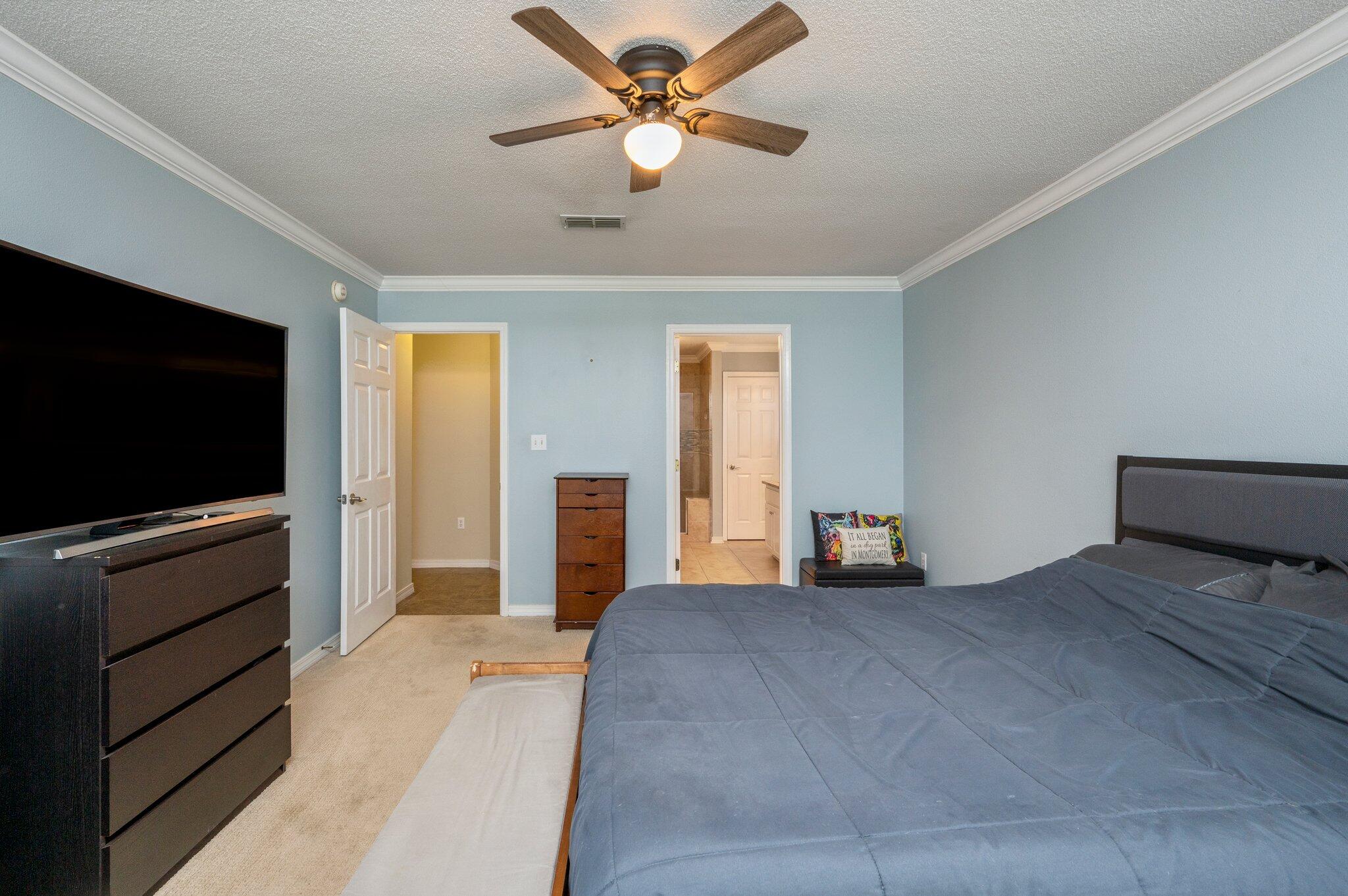 CREETWOODS - Residential