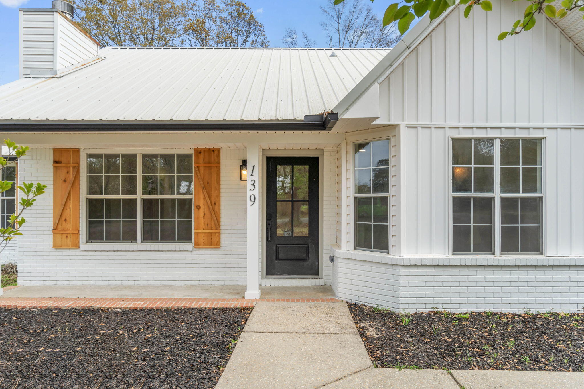 DOGWOOD ESTATES - Residential