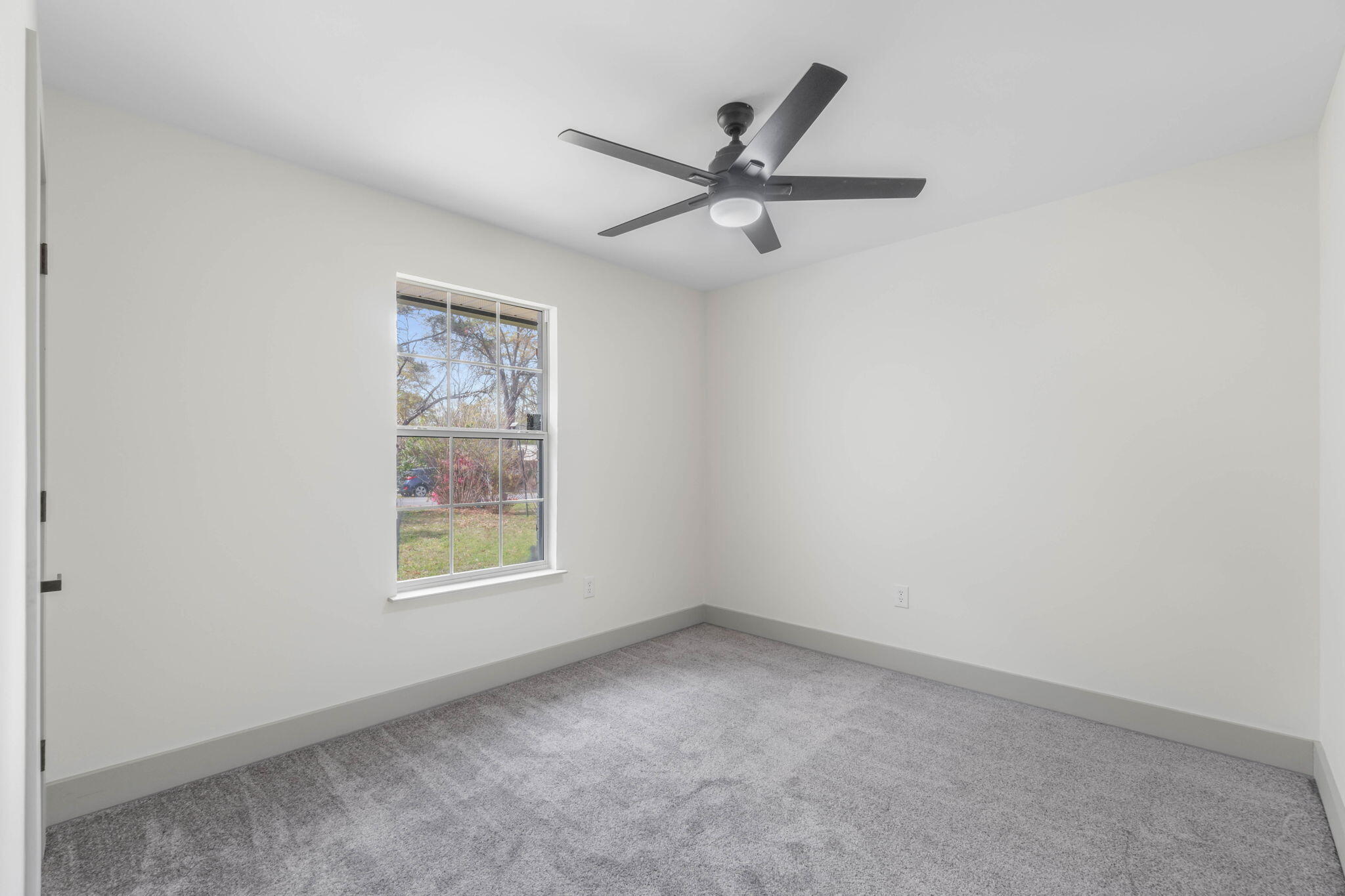 DOGWOOD ESTATES - Residential