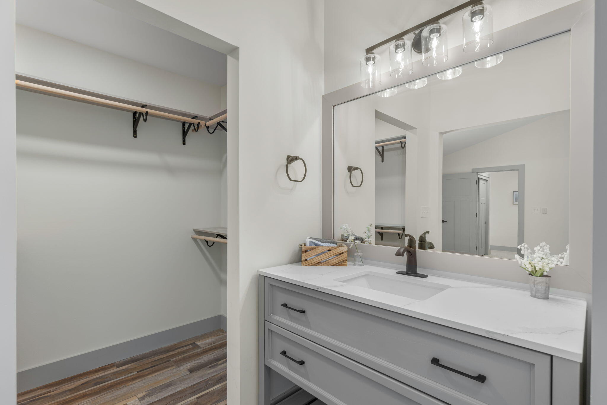 DOGWOOD ESTATES - Residential