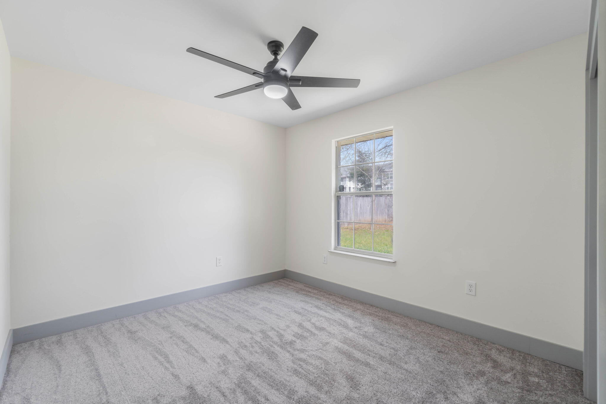 DOGWOOD ESTATES - Residential