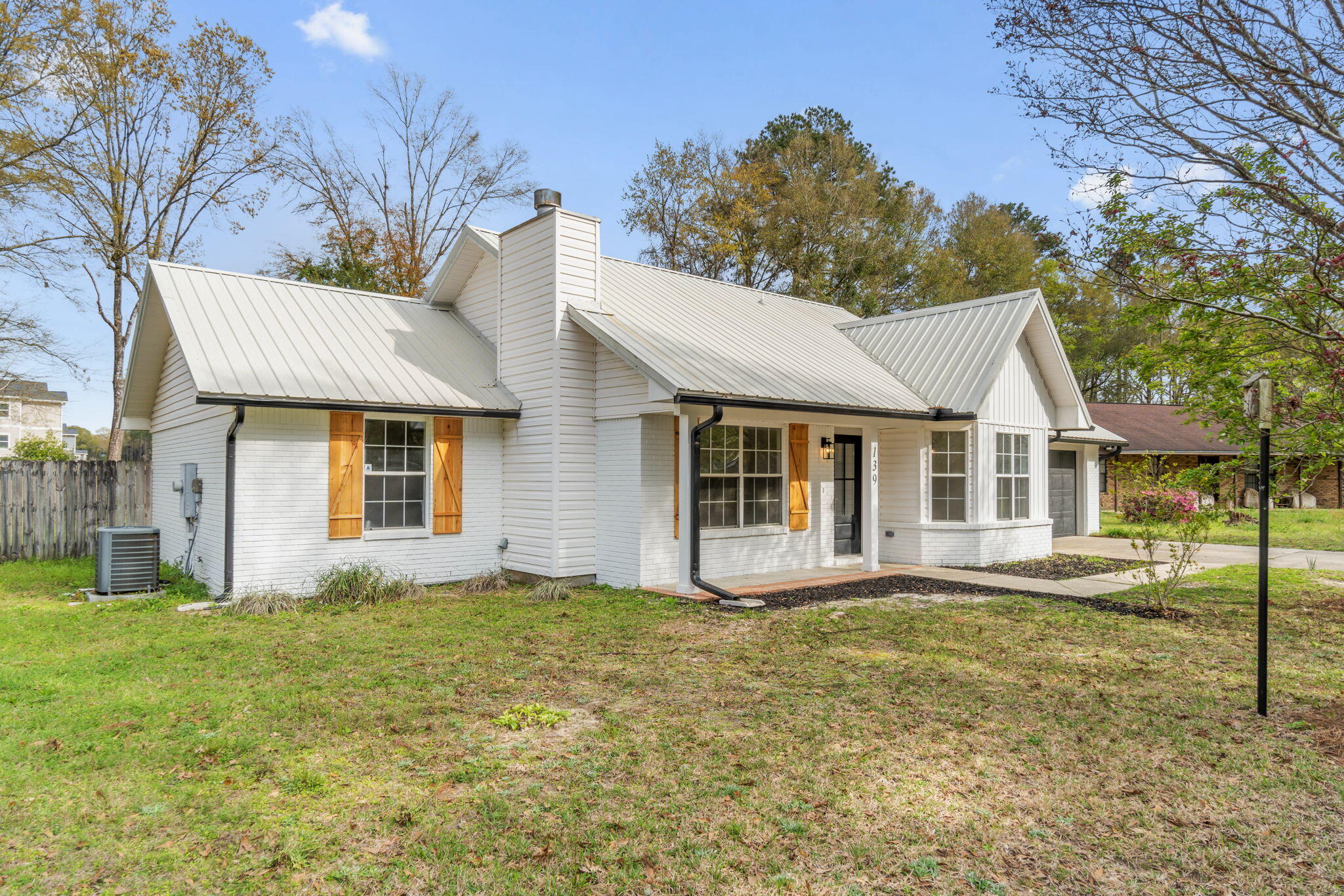 DOGWOOD ESTATES - Residential