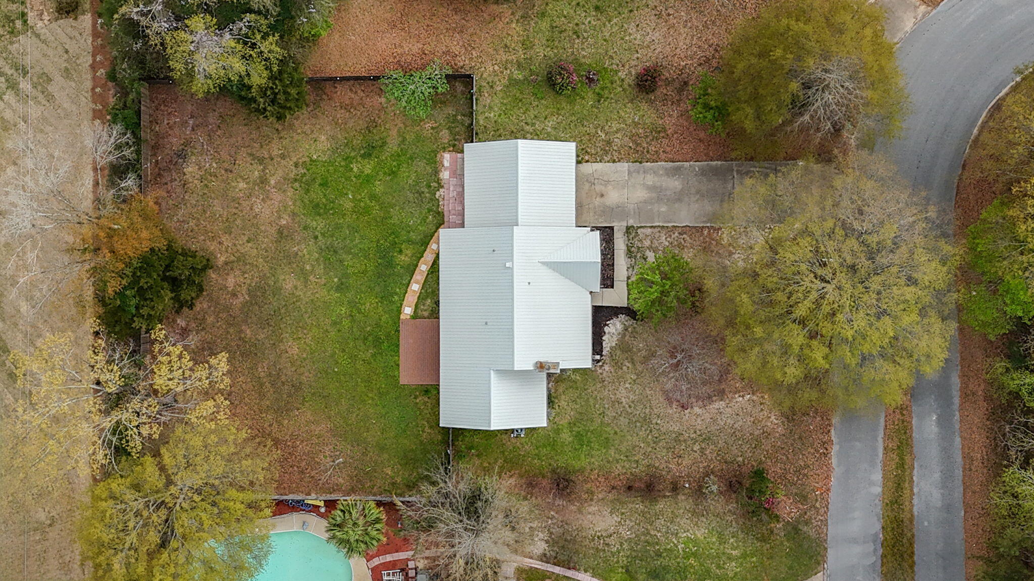 DOGWOOD ESTATES - Residential