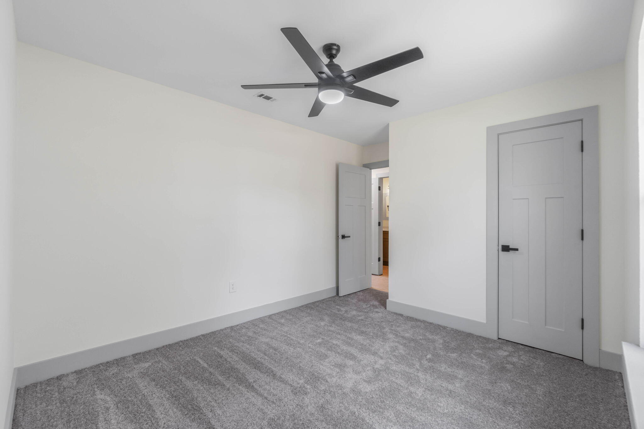 DOGWOOD ESTATES - Residential