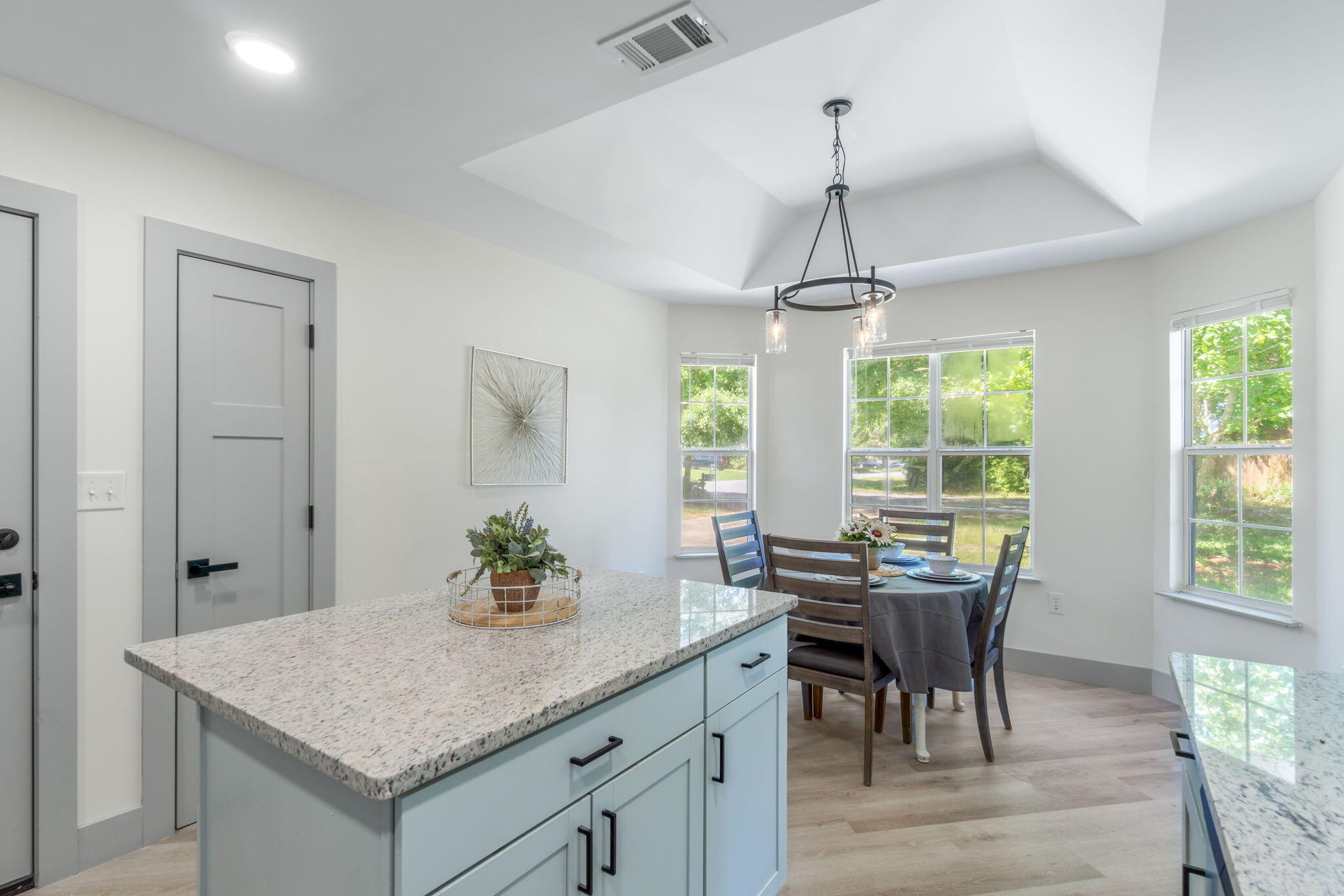 DOGWOOD ESTATES - Residential