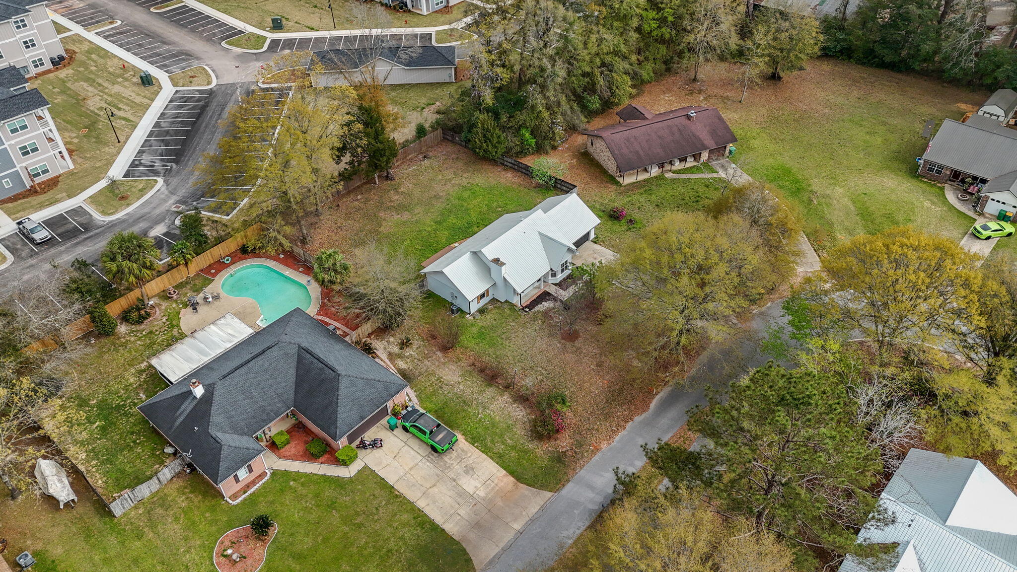 DOGWOOD ESTATES - Residential