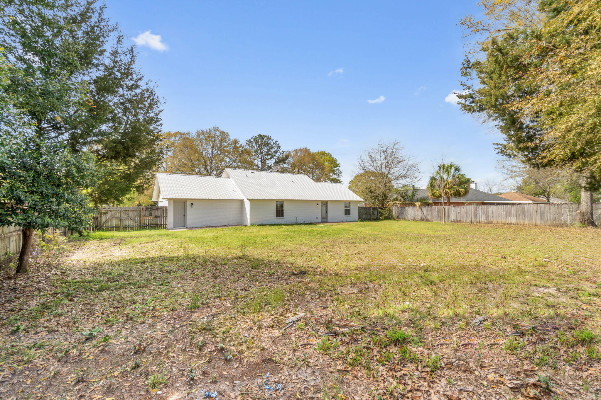 DOGWOOD ESTATES - Residential