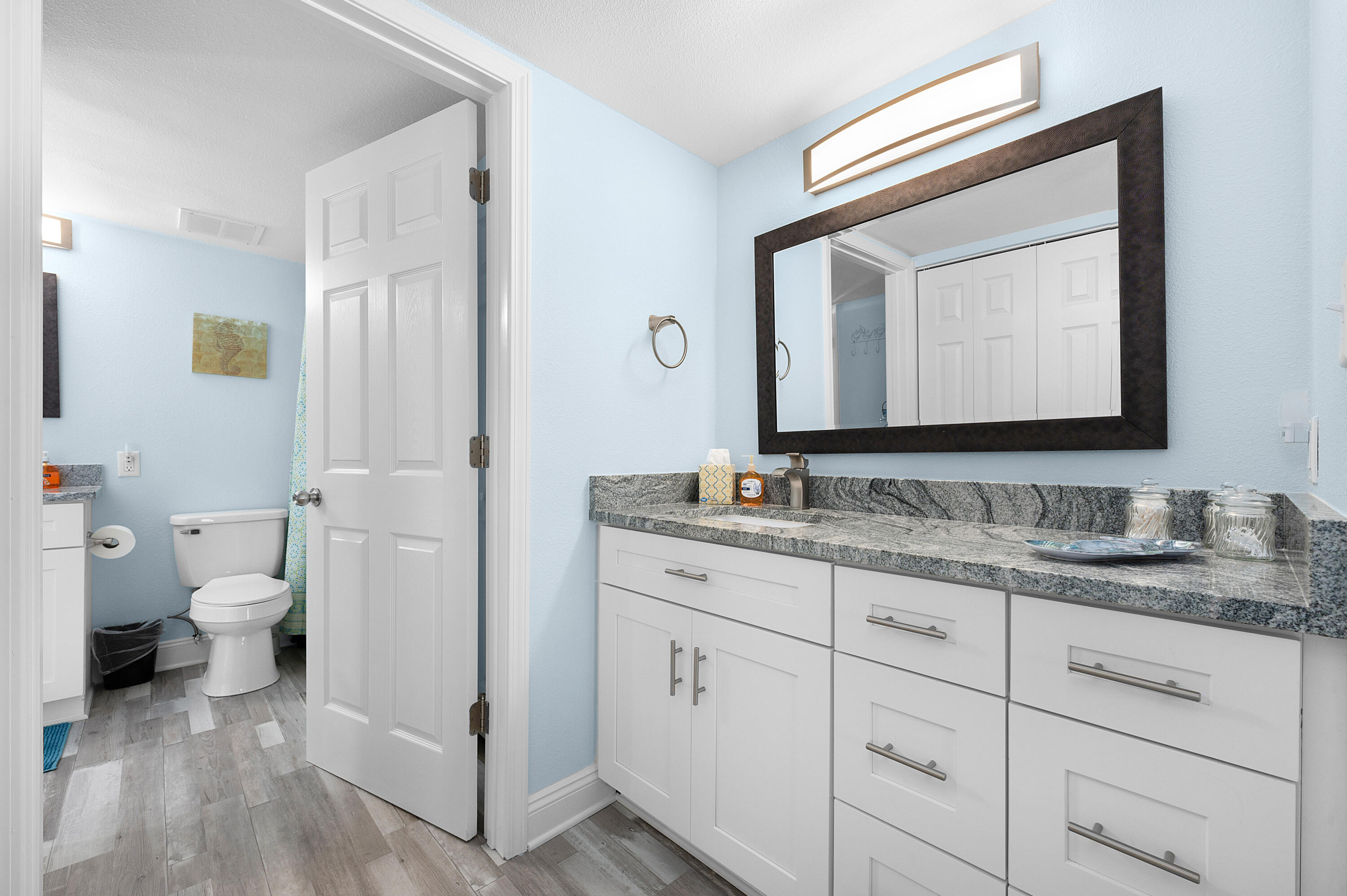 EMERALD ISLE - Residential