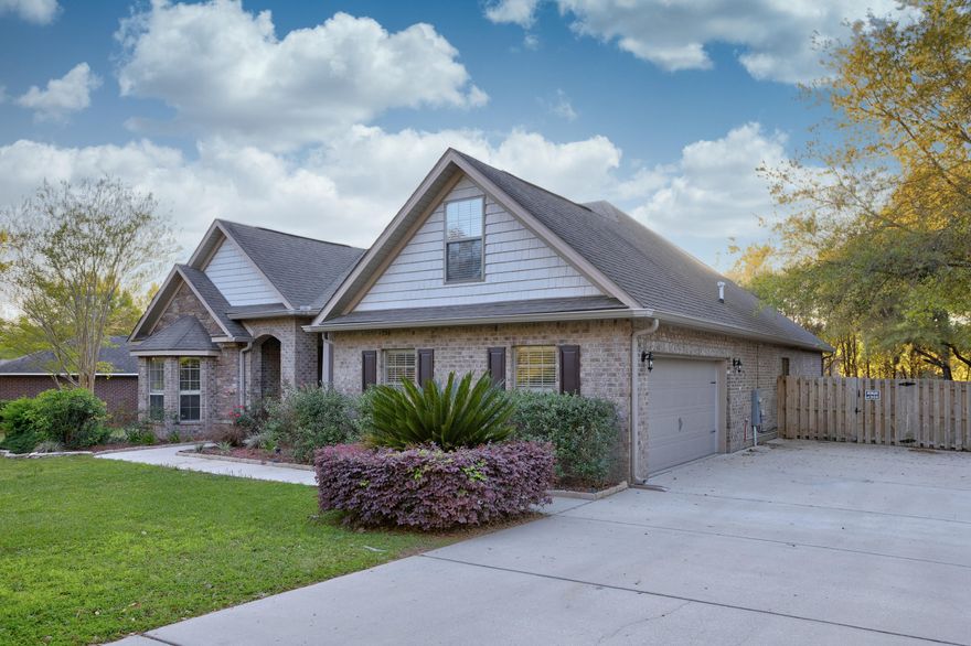 South Crestview?     Check!Beautiful?                 Check!Tons of space?         Check!Updated?                 Check!Available now?         Check!This checks ALL the boxes!!  Almost 2800 sqft, 4 bedrooms, 2 baths with an office AND Bonus room!  New paint and new floors make this home look and feel brand new!  Tankless water heater. Granite countertops throughout. Nice flat, fence lot. Beautiful neighborhood.  All of it is right here!  See this one today!