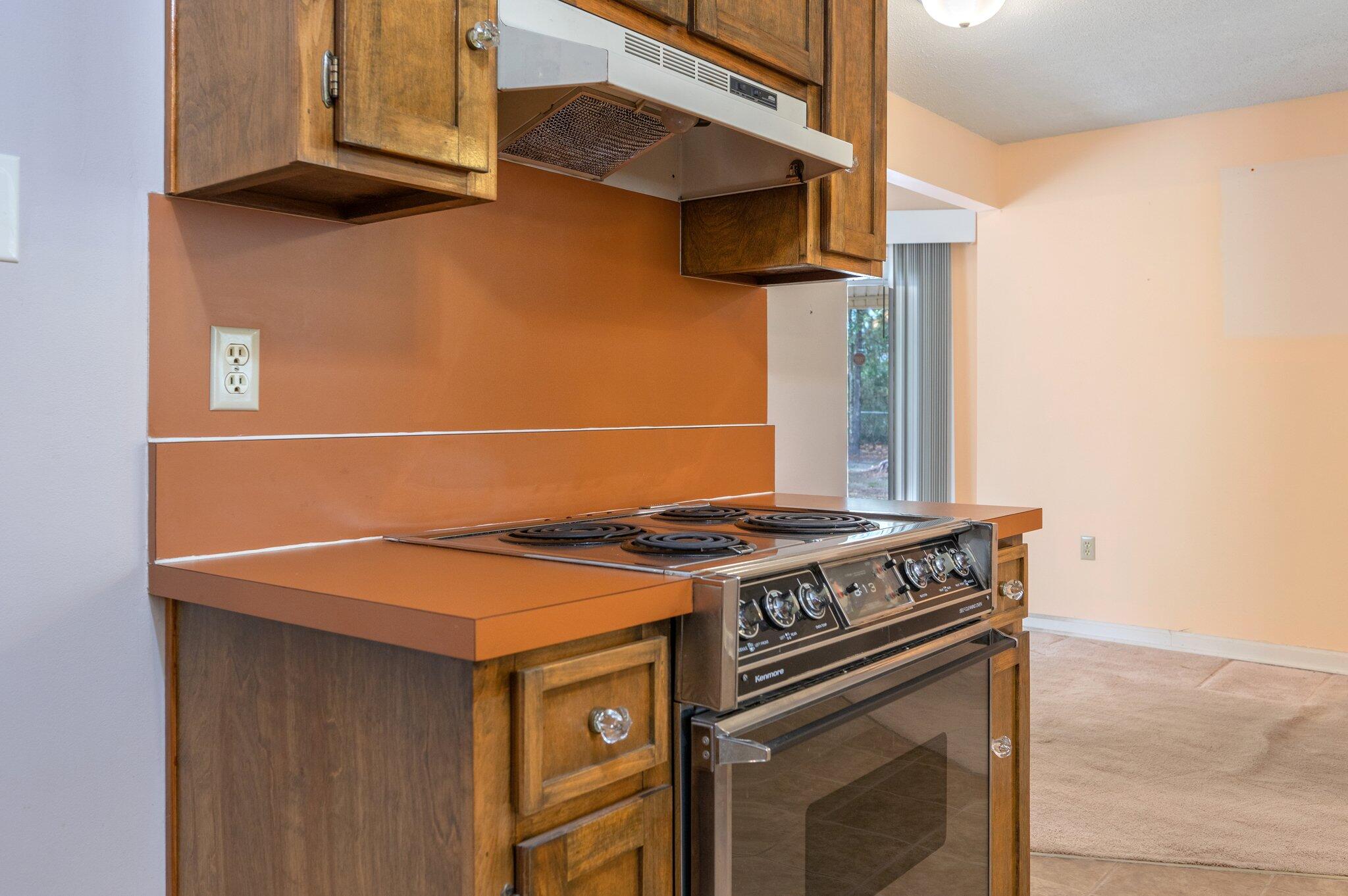 KENNEDY LAKES 1ST ADDN - Residential