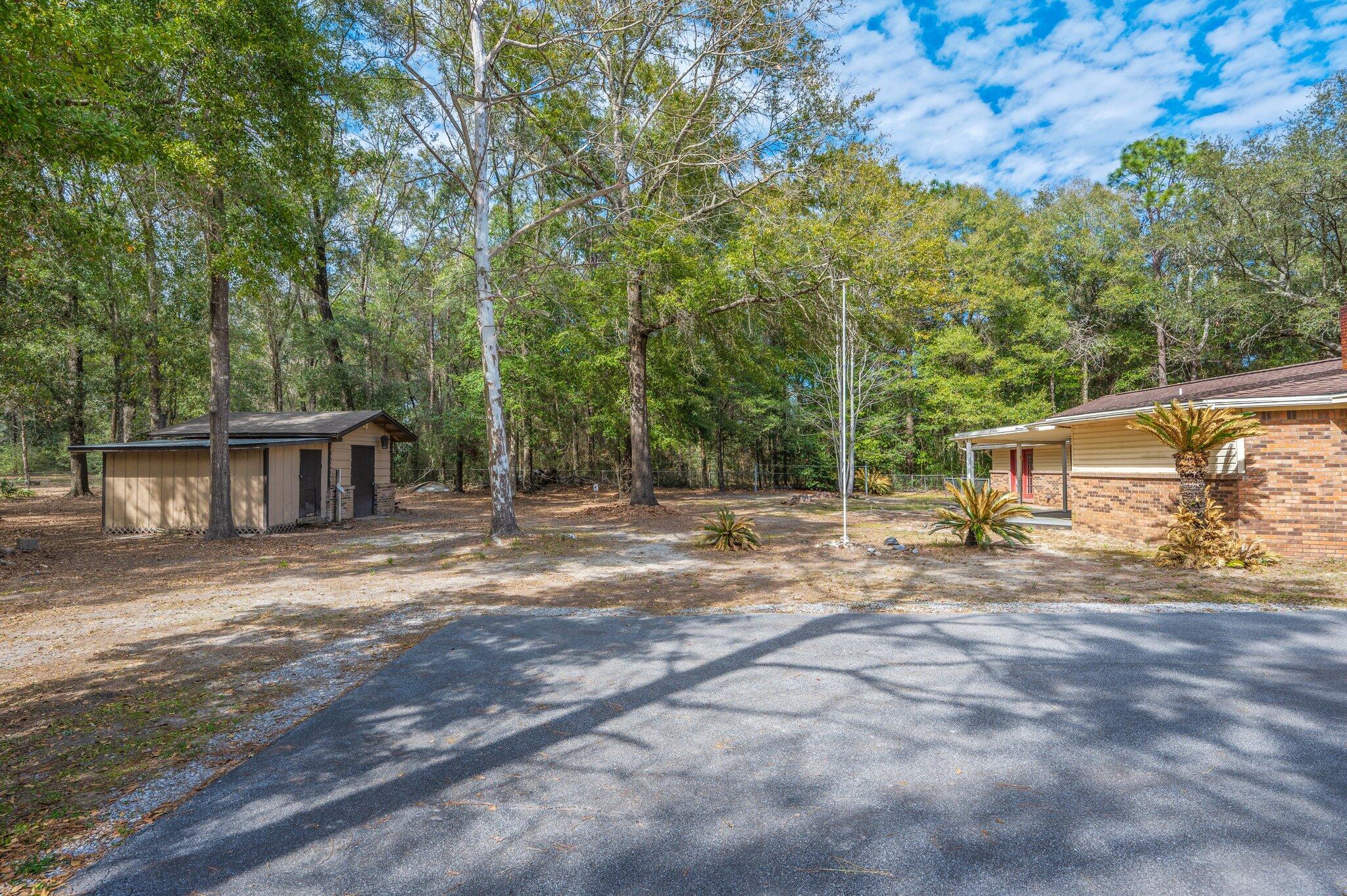 KENNEDY LAKES 1ST ADDN - Residential