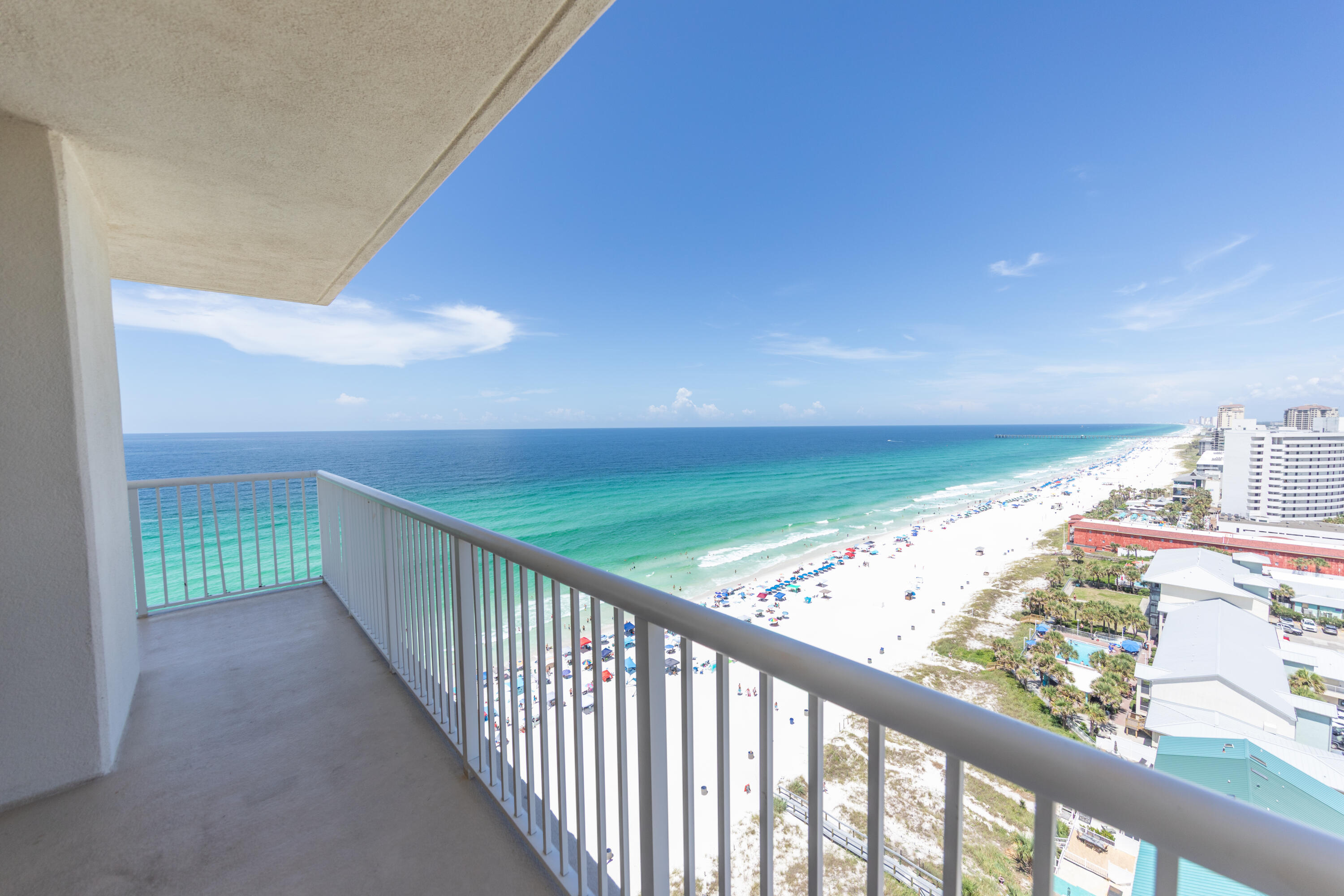 MAJESTIC BEACH TOWERS I - Residential