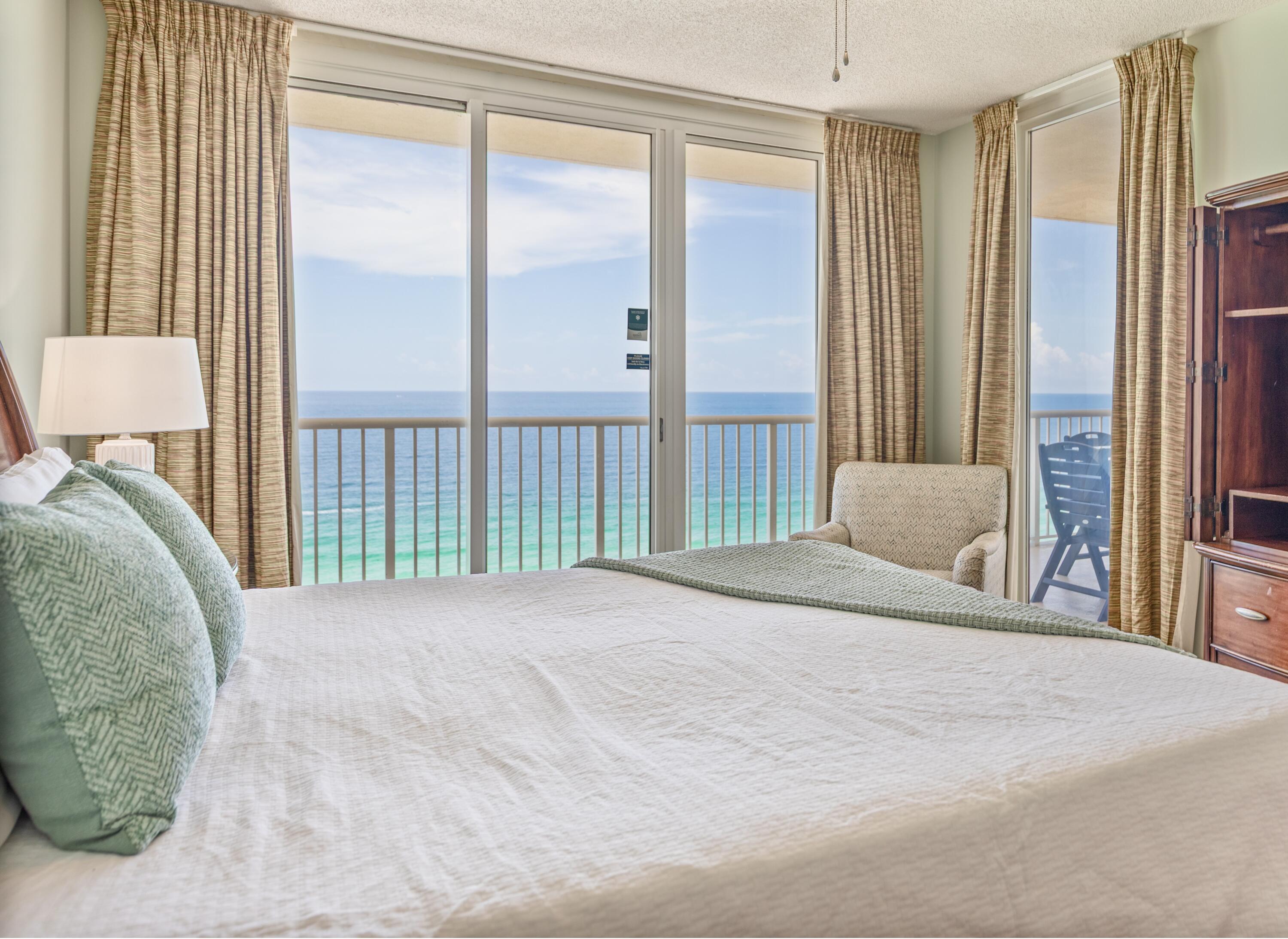 MAJESTIC BEACH TOWERS I - Residential