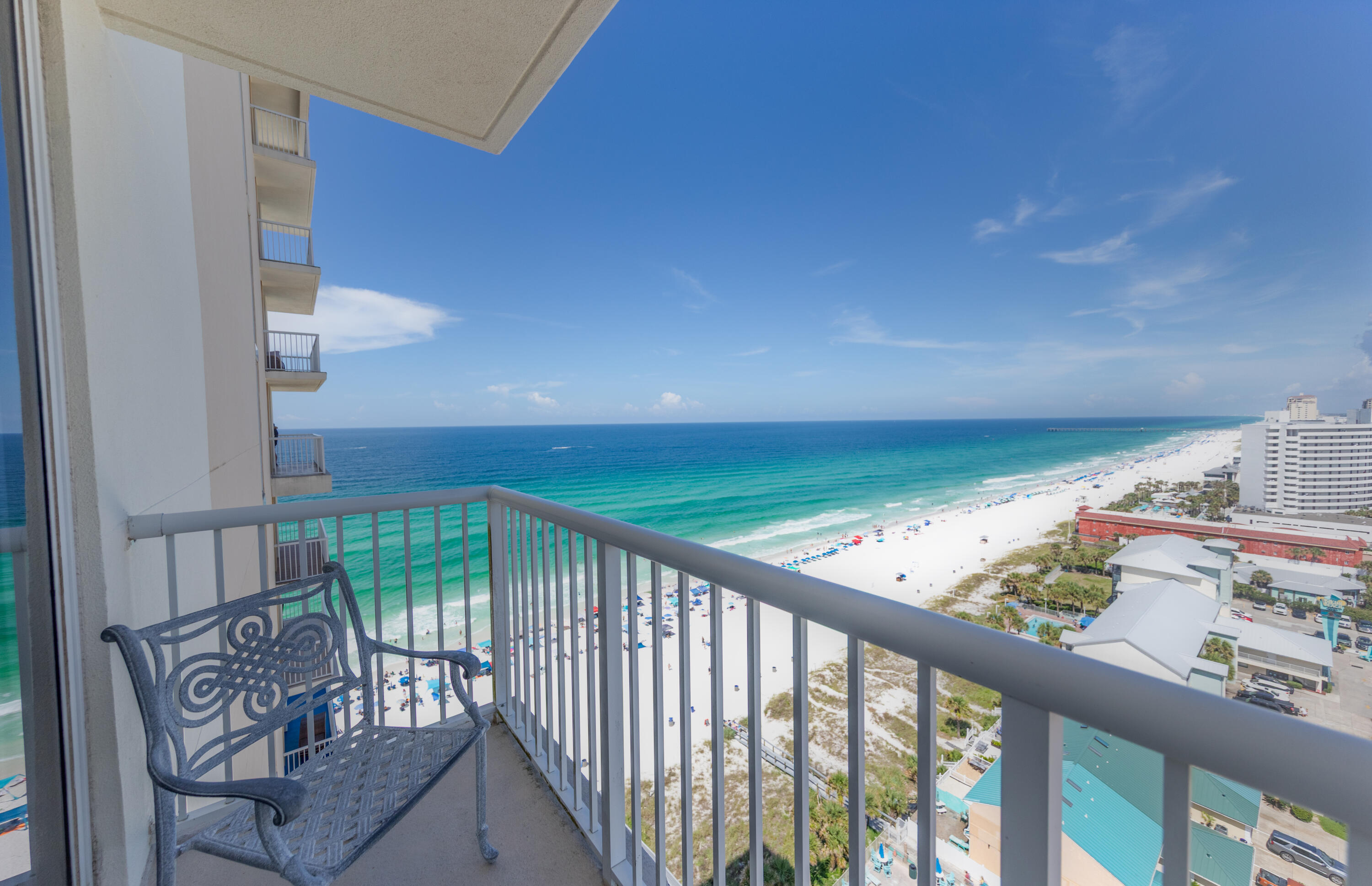 MAJESTIC BEACH TOWERS I - Residential