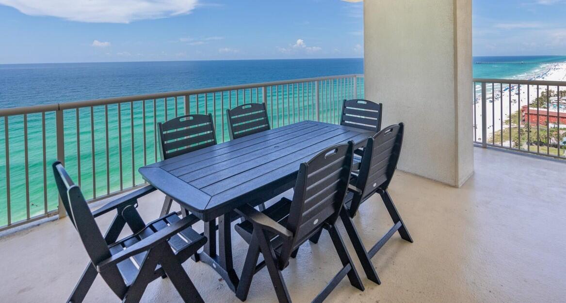 MAJESTIC BEACH TOWERS I - Residential