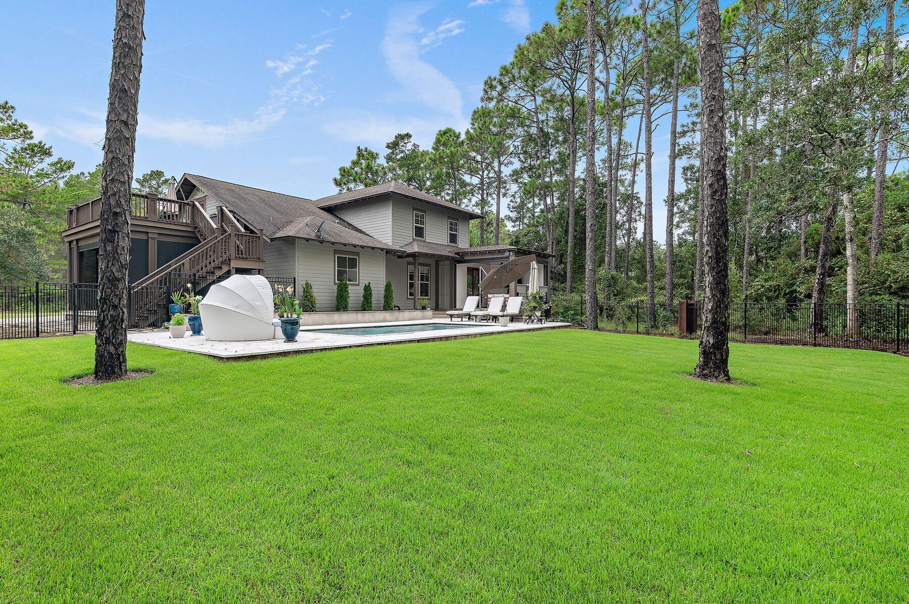 WILD HERON - Residential