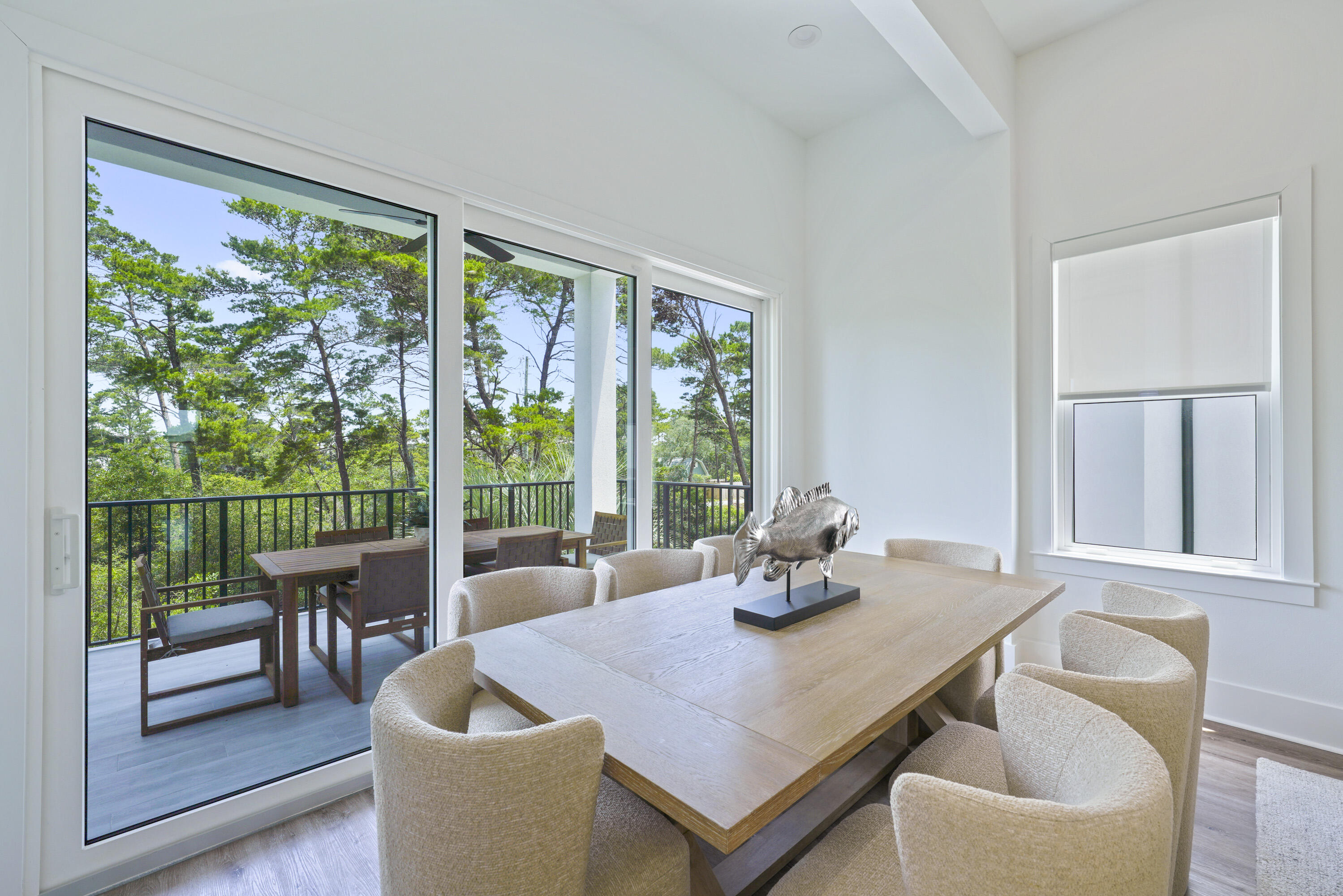 393 County hwy - Residential