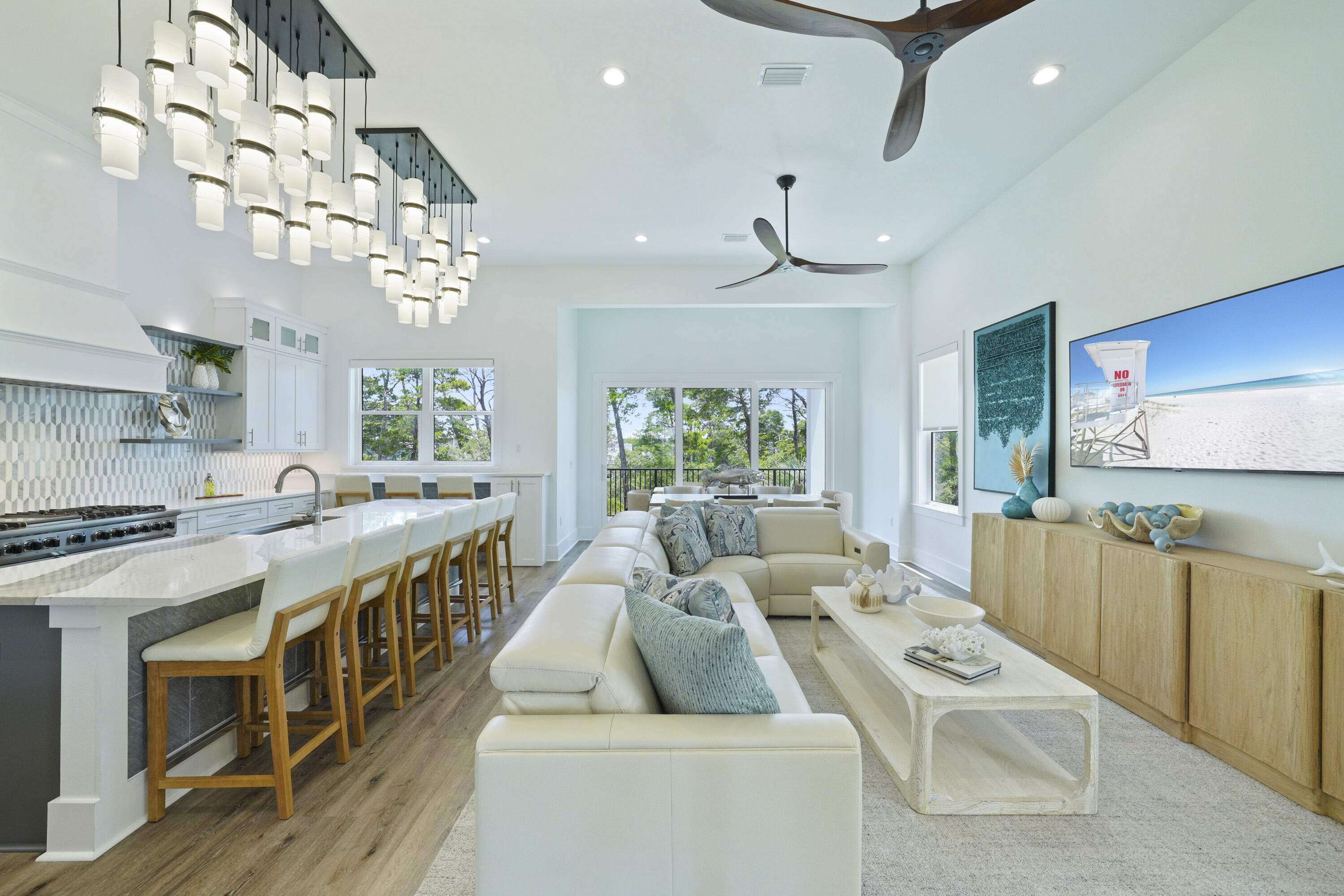 393 County hwy - Residential