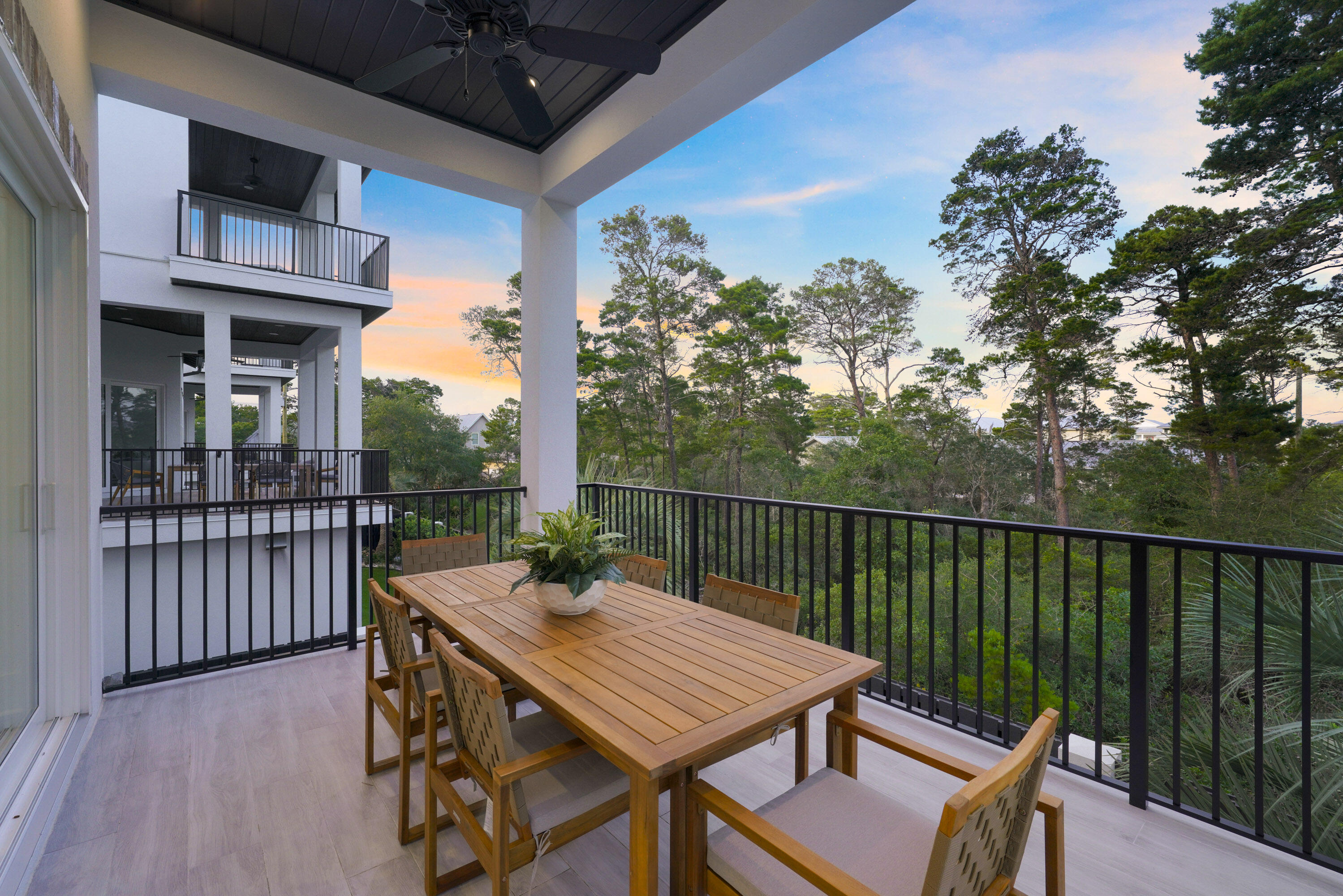 393 County hwy - Residential
