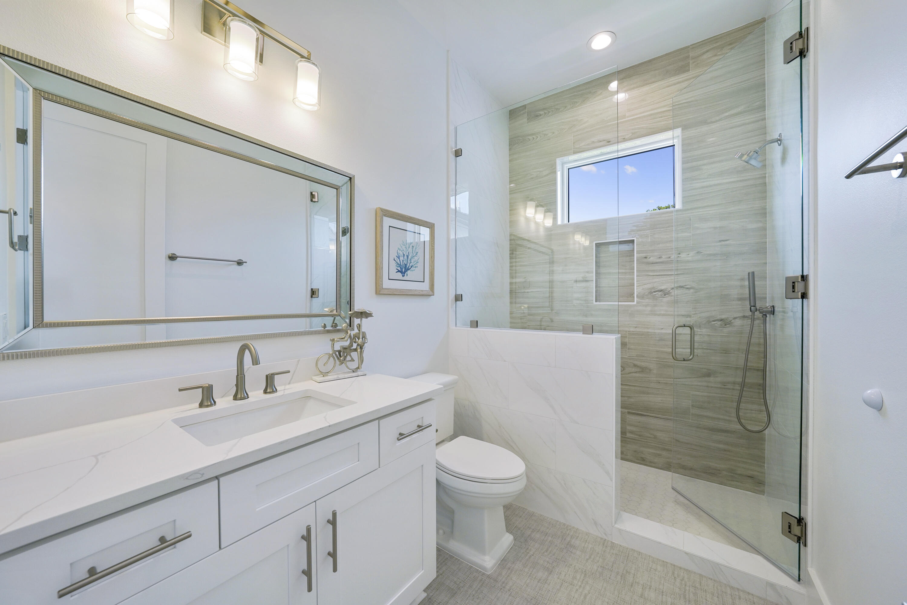 393 County hwy - Residential