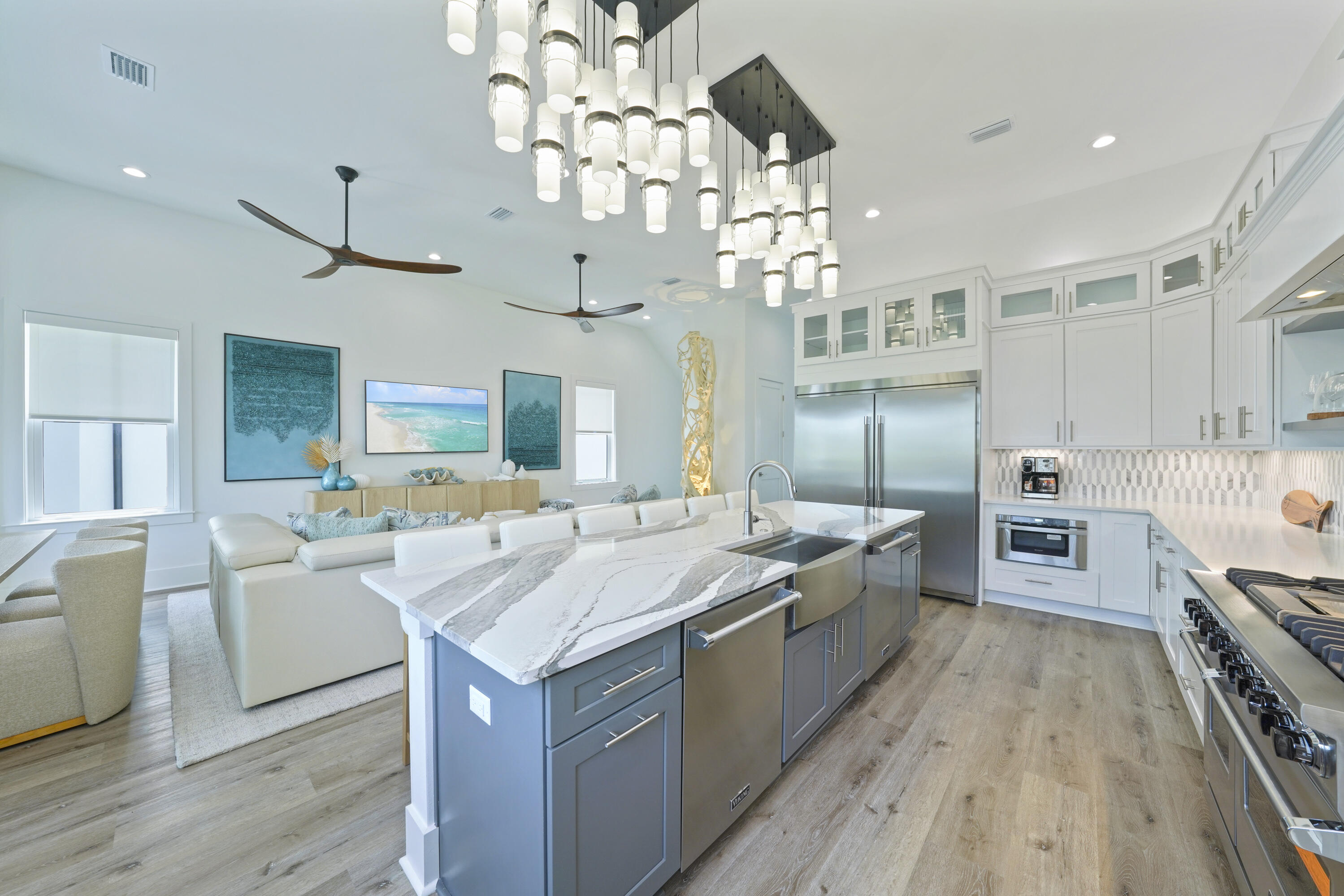 393 County hwy - Residential