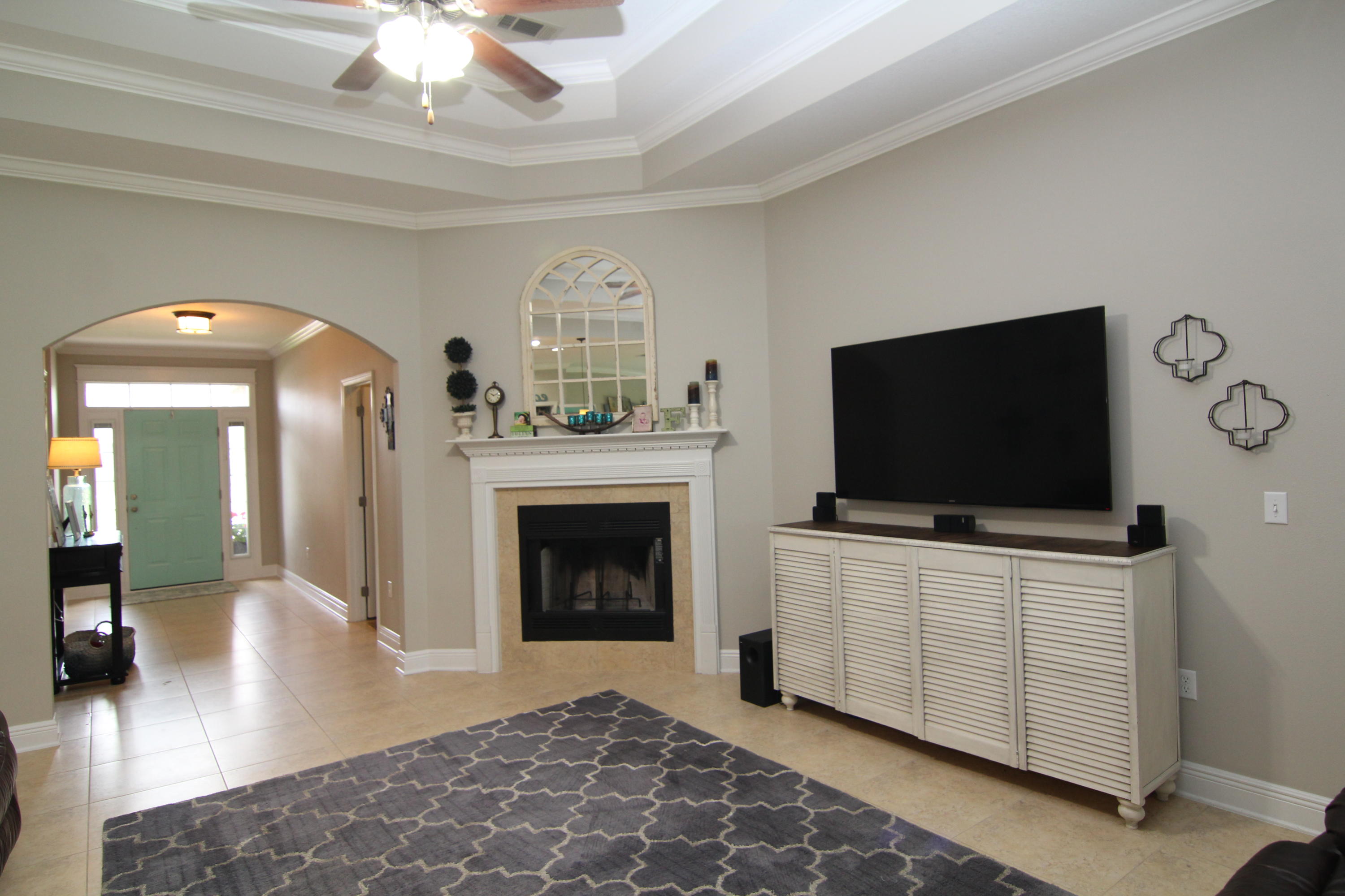 WINDSOR ESTATES - Residential