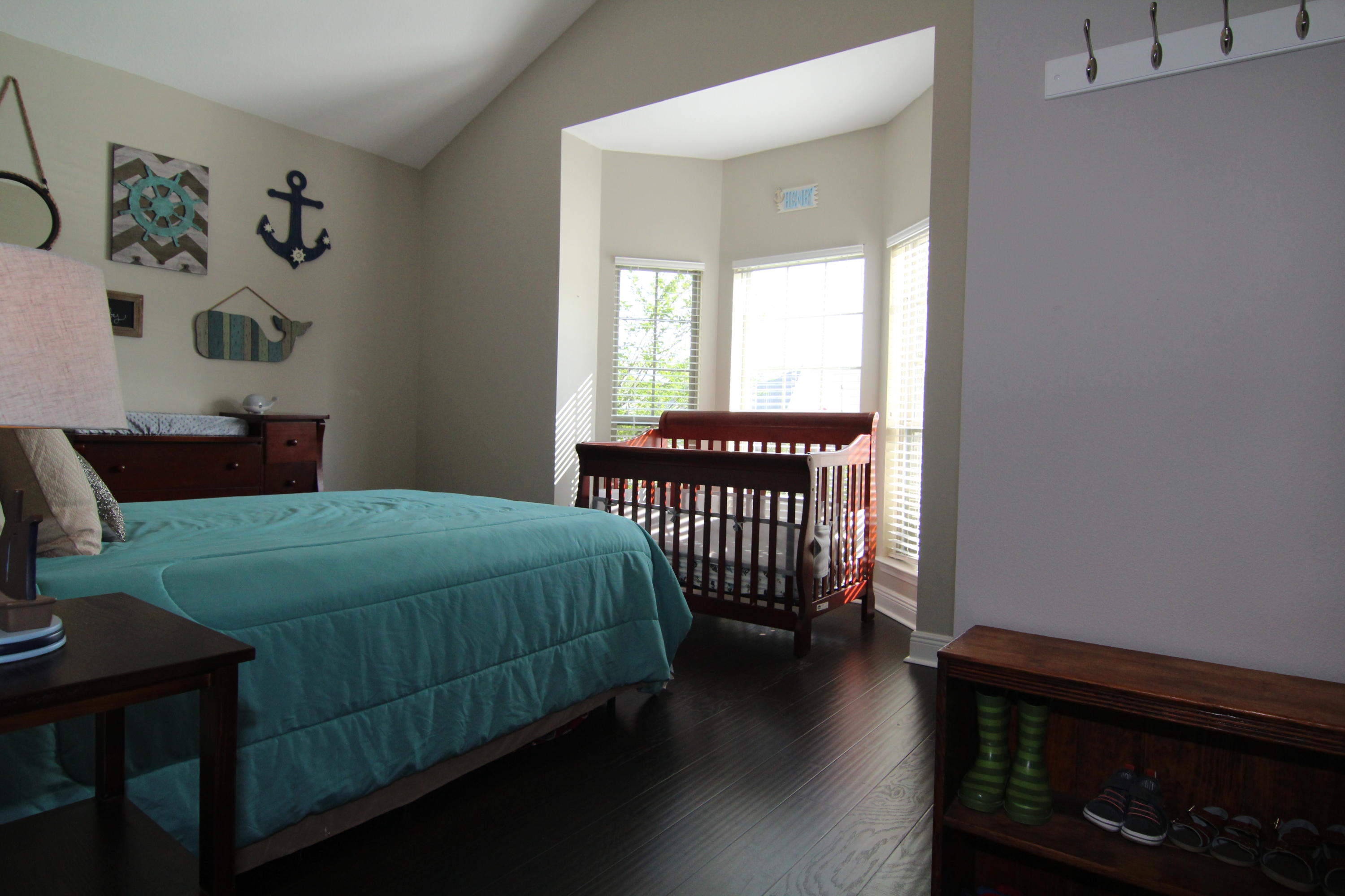 WINDSOR ESTATES - Residential