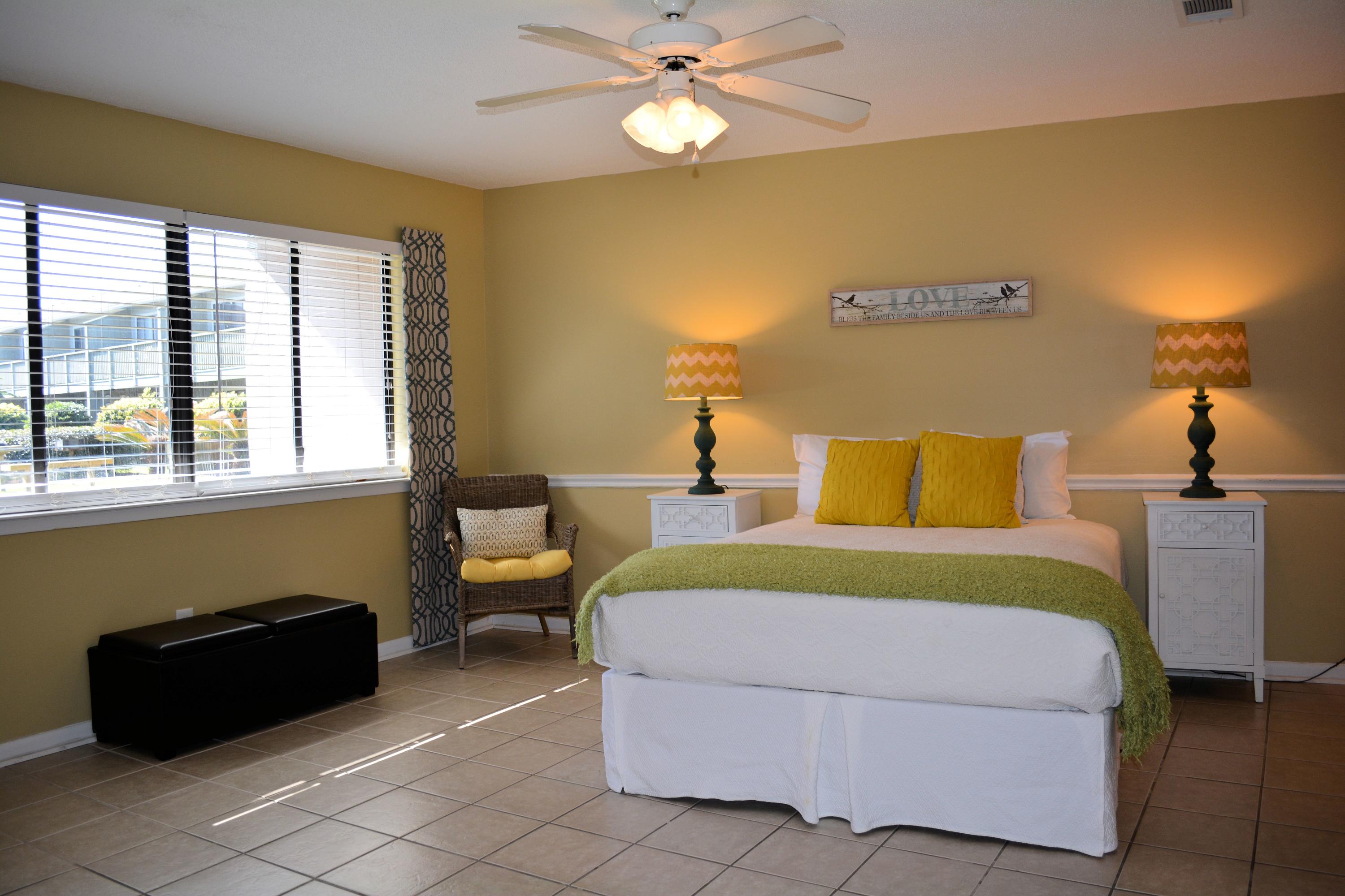 HIDDEN BEACH VILLAS CONDO - Residential