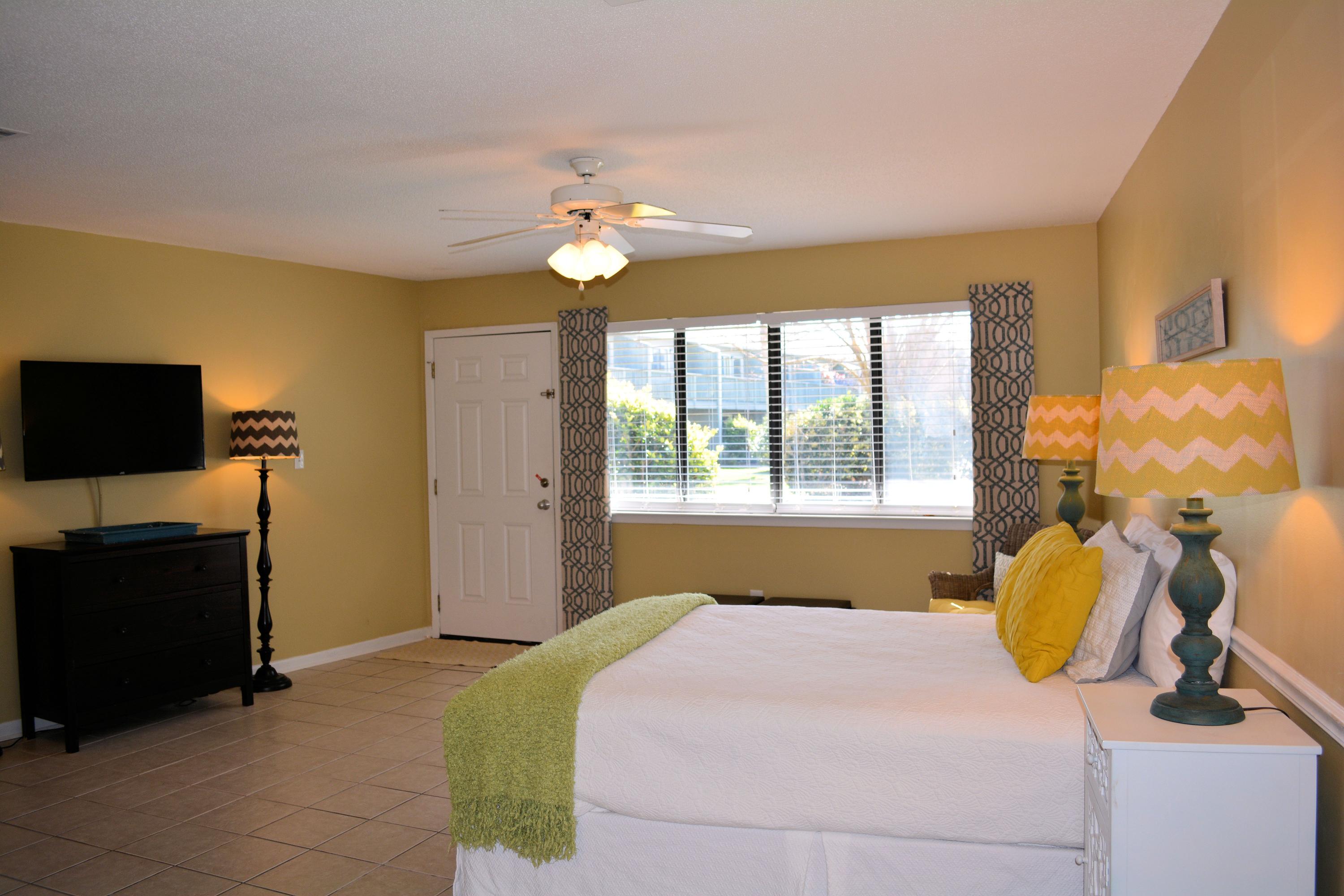 HIDDEN BEACH VILLAS CONDO - Residential