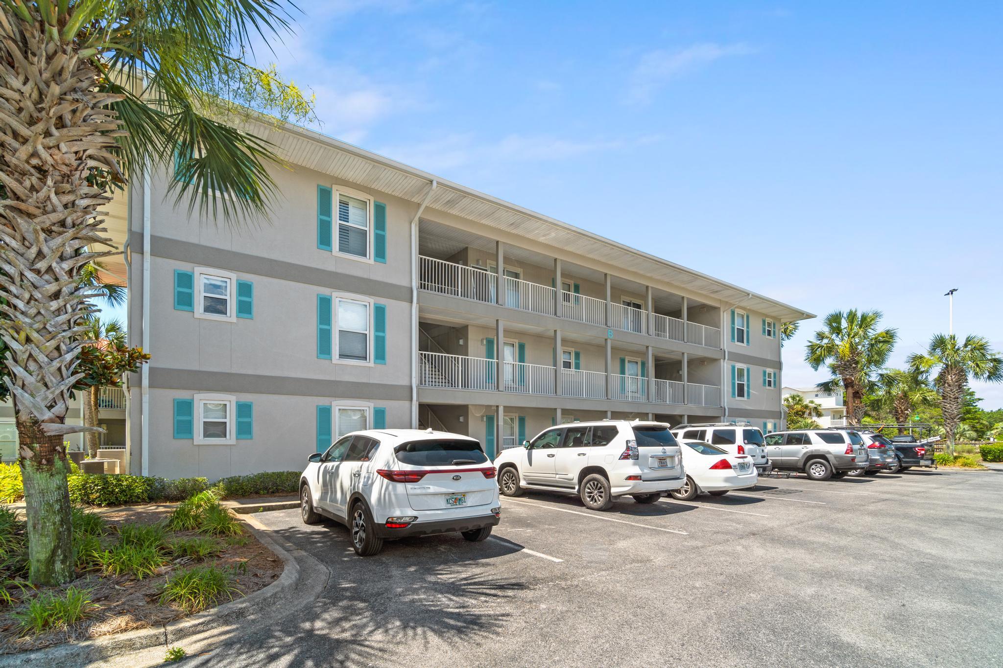ROLLIN TIDE VILLAS - Residential