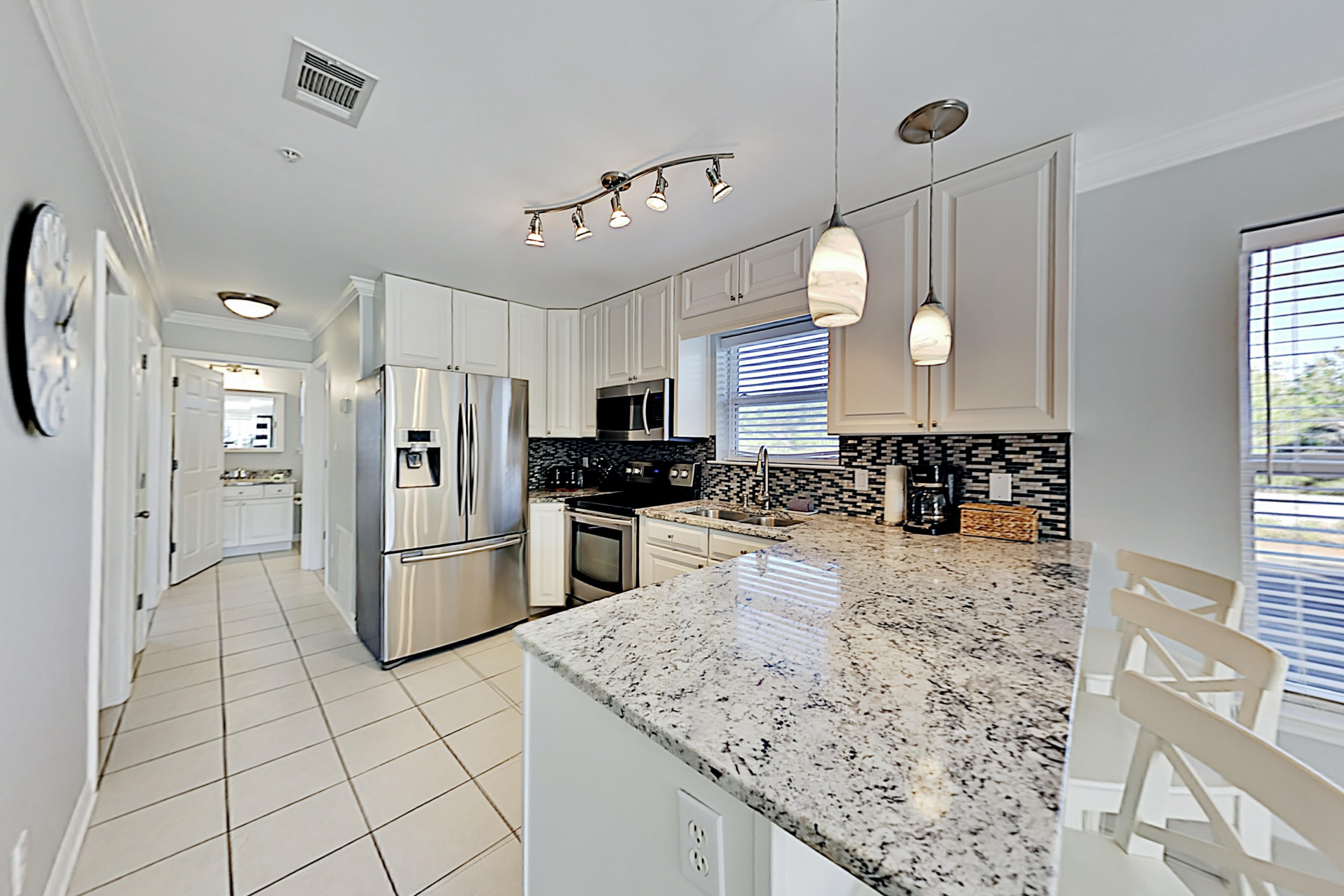 ROLLIN TIDE VILLAS - Residential