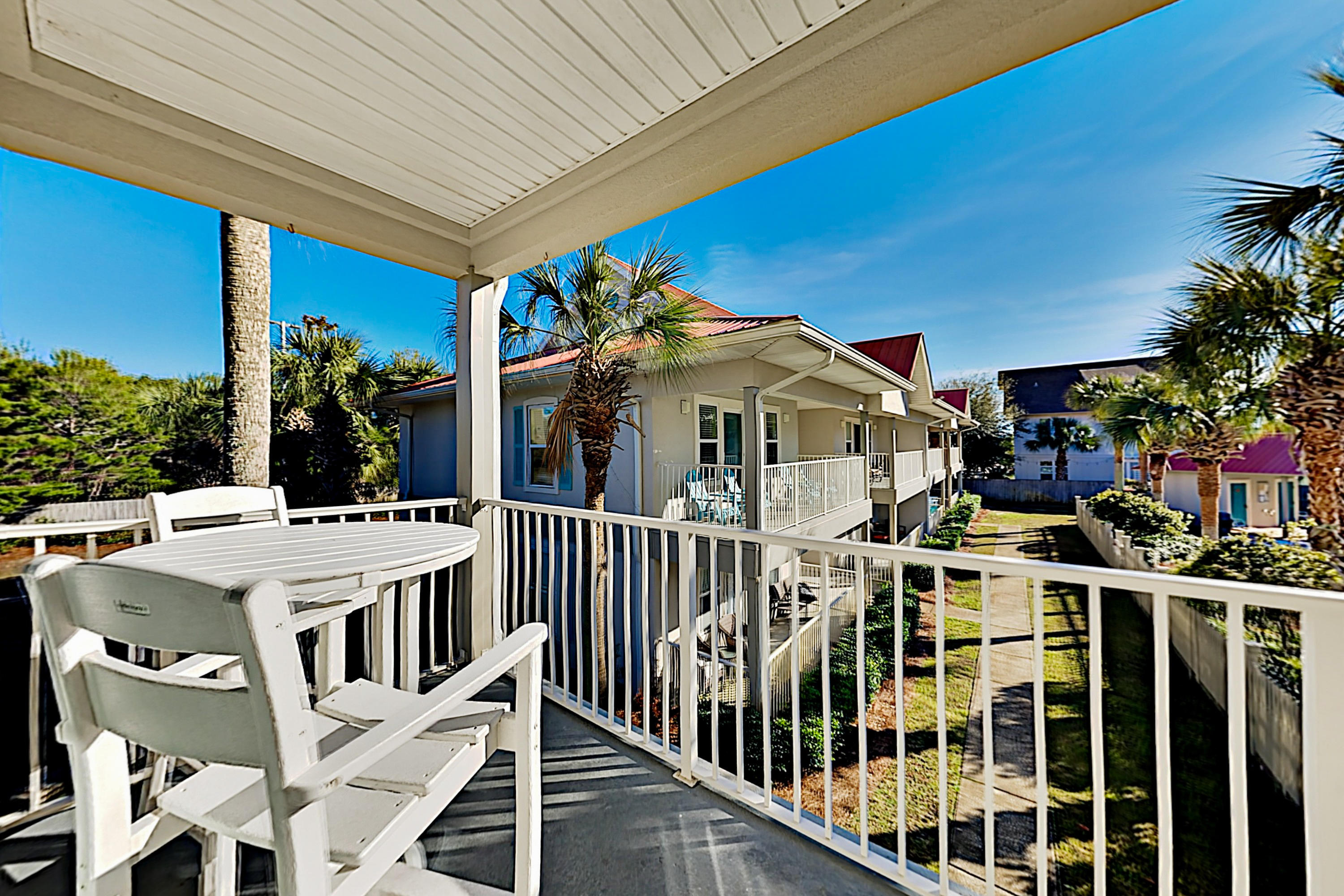 ROLLIN TIDE VILLAS - Residential